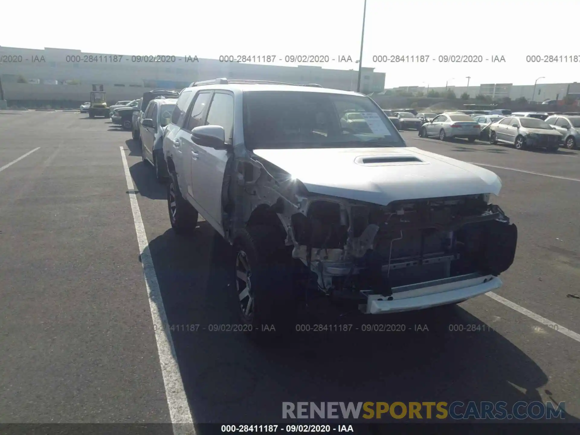 1 Photograph of a damaged car JTEBU5JR8K5711633 TOYOTA 4RUNNER 2019