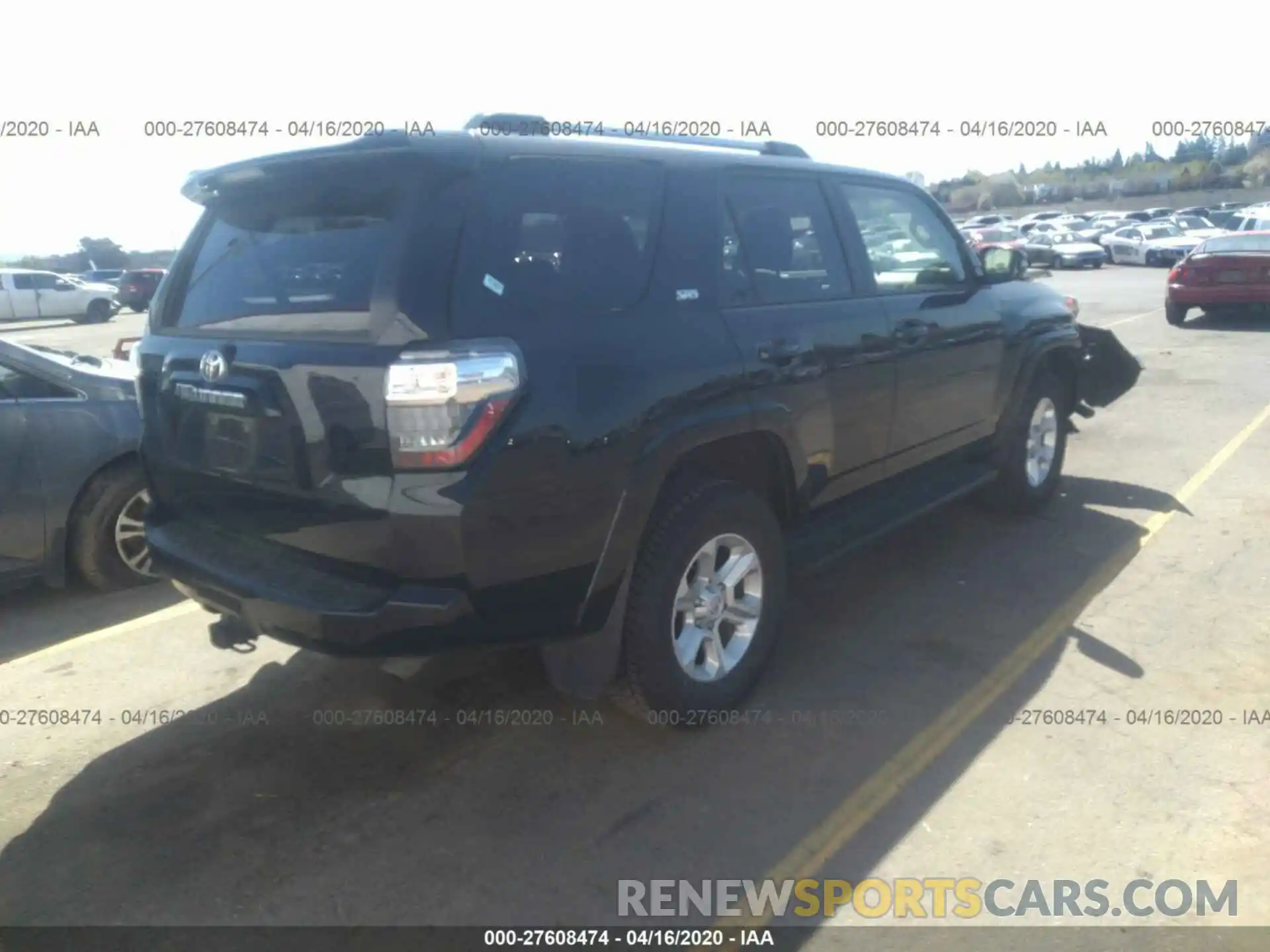 4 Photograph of a damaged car JTEBU5JR8K5712426 TOYOTA 4RUNNER 2019