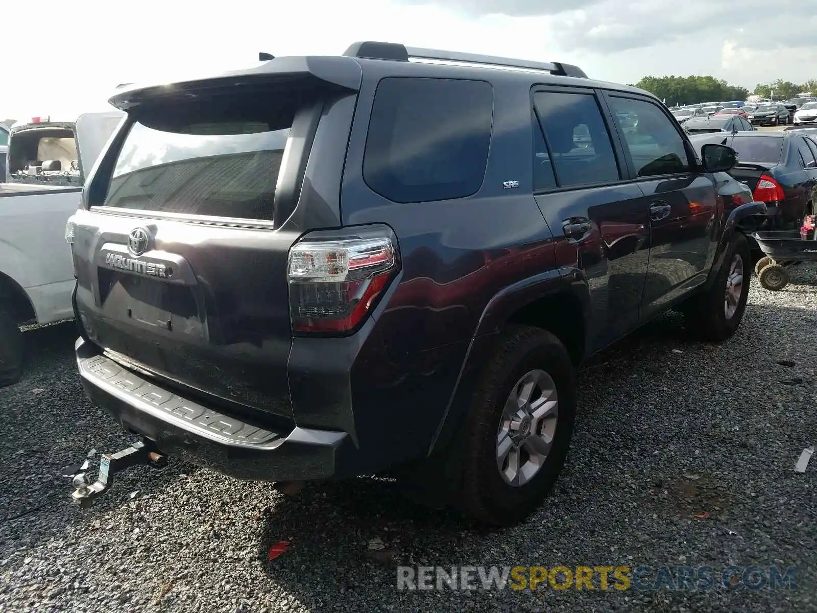 4 Фотография поврежденного автомобиля JTEBU5JR8K5713785 TOYOTA 4RUNNER 2019