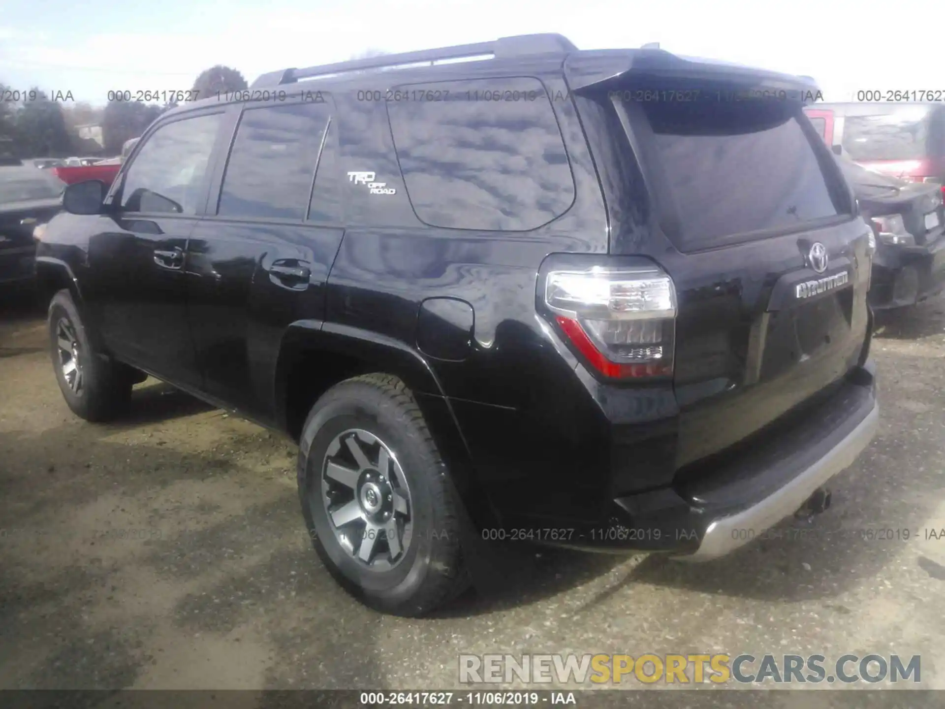 3 Фотография поврежденного автомобиля JTEBU5JR8K5713866 TOYOTA 4RUNNER 2019