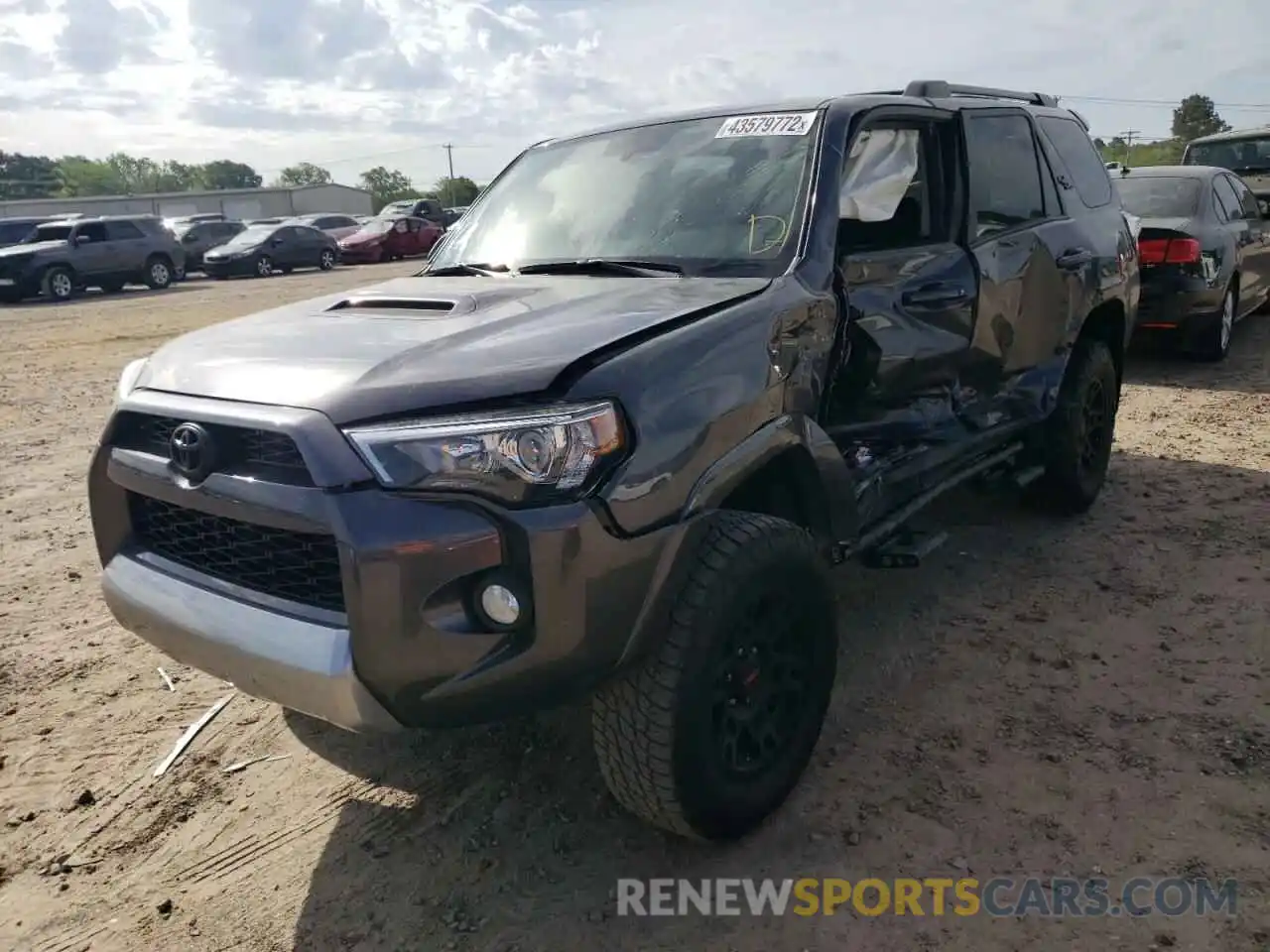 2 Photograph of a damaged car JTEBU5JR8K5722776 TOYOTA 4RUNNER 2019