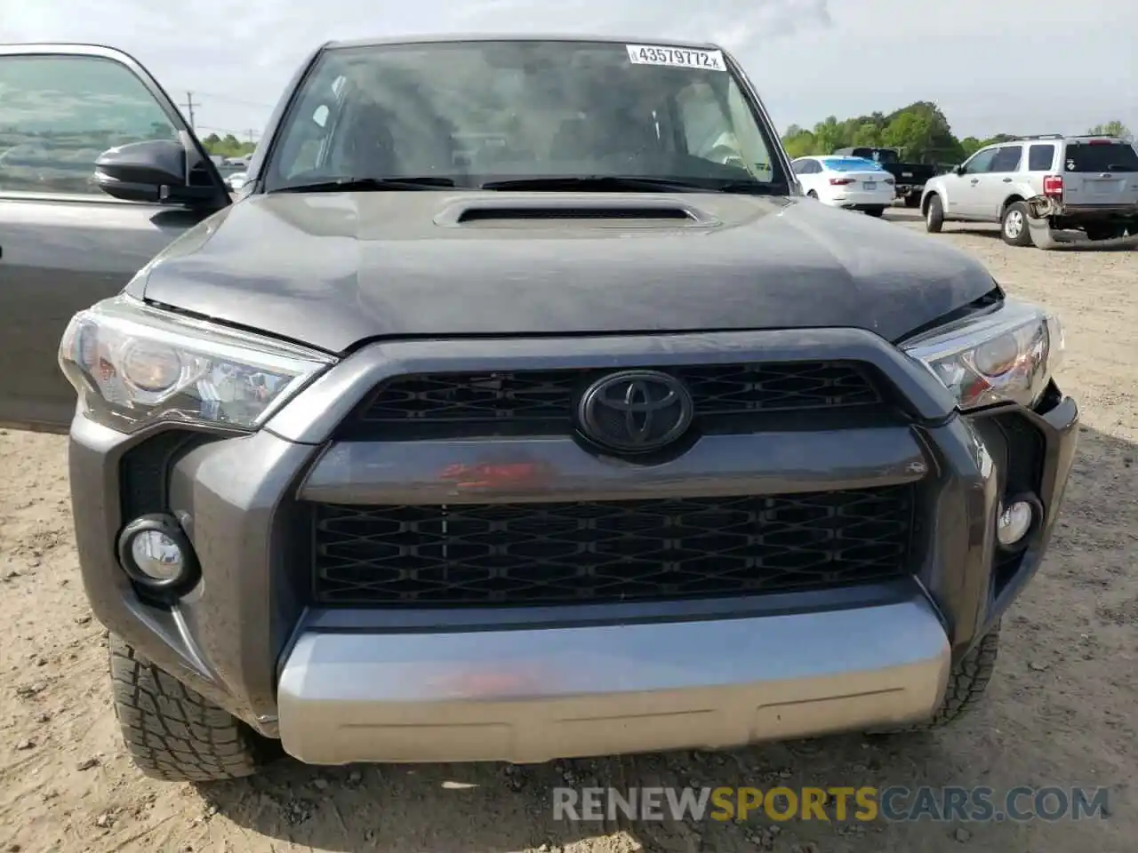 7 Photograph of a damaged car JTEBU5JR8K5722776 TOYOTA 4RUNNER 2019