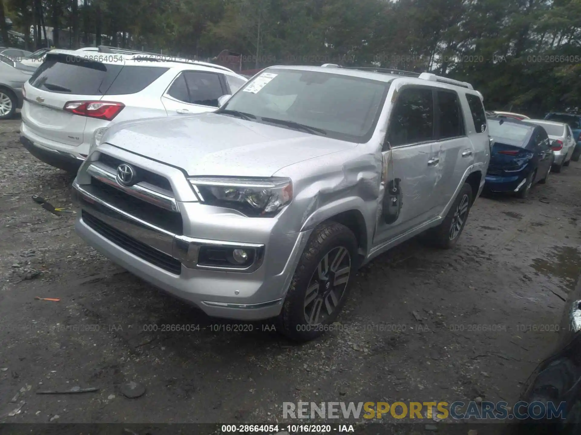 2 Photograph of a damaged car JTEBU5JR8K5723667 TOYOTA 4RUNNER 2019