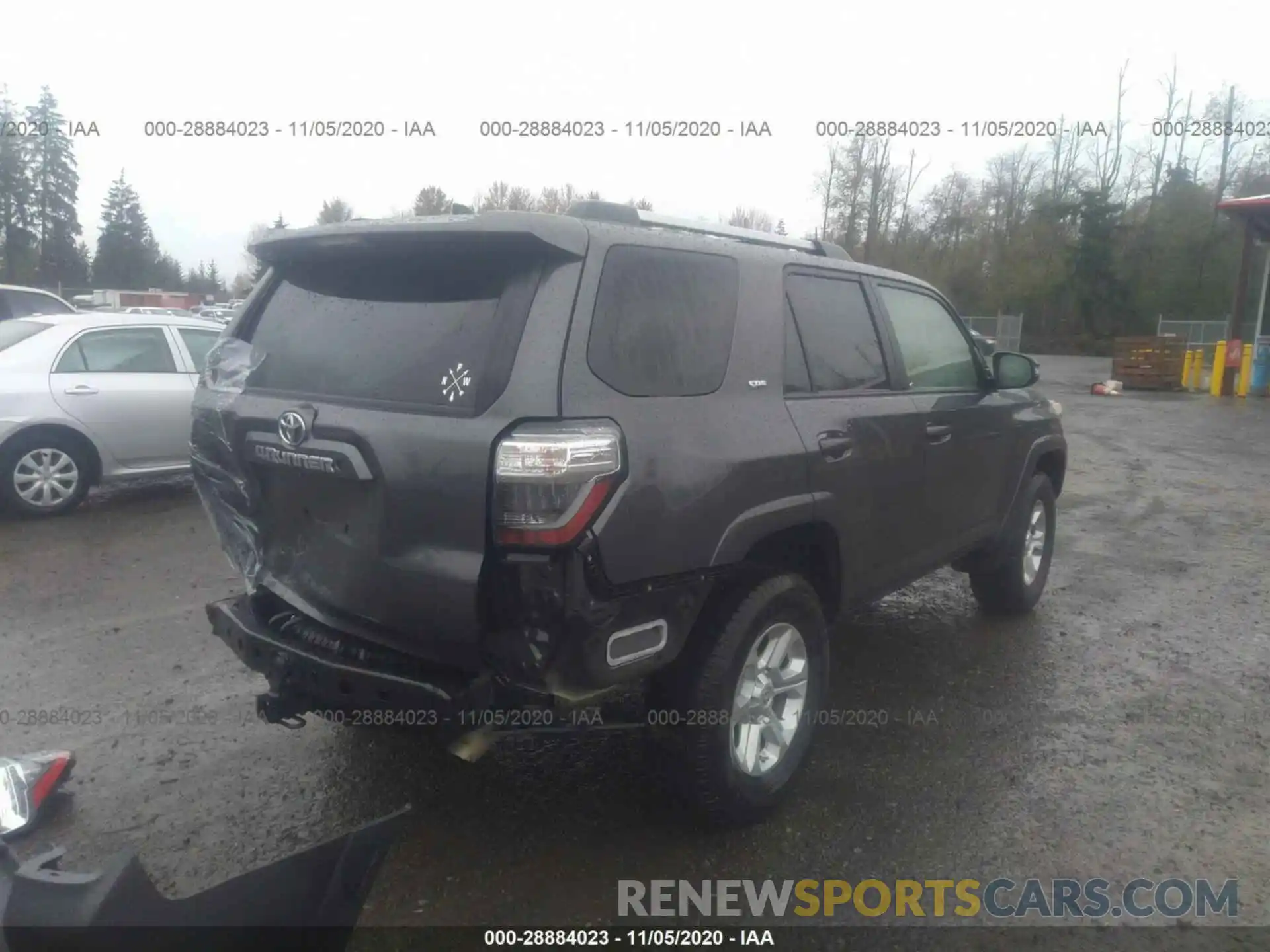 4 Фотография поврежденного автомобиля JTEBU5JR8K5723992 TOYOTA 4RUNNER 2019