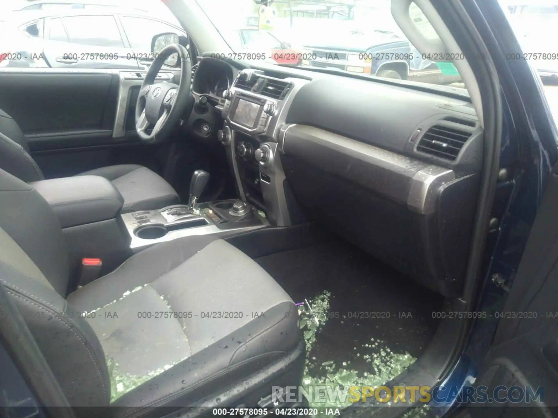 5 Photograph of a damaged car JTEBU5JR8K5725404 TOYOTA 4RUNNER 2019