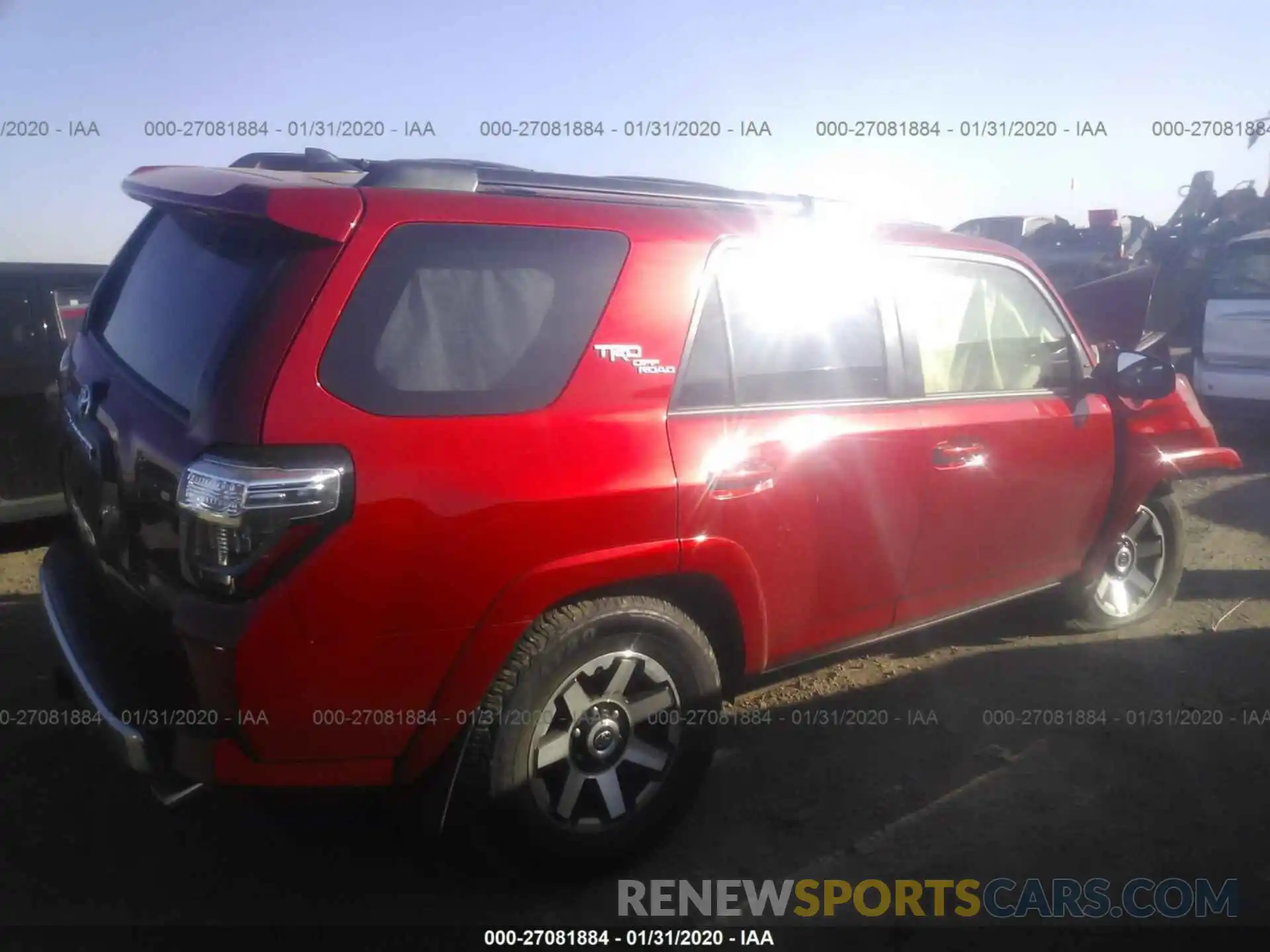 4 Фотография поврежденного автомобиля JTEBU5JR8K5731736 TOYOTA 4RUNNER 2019