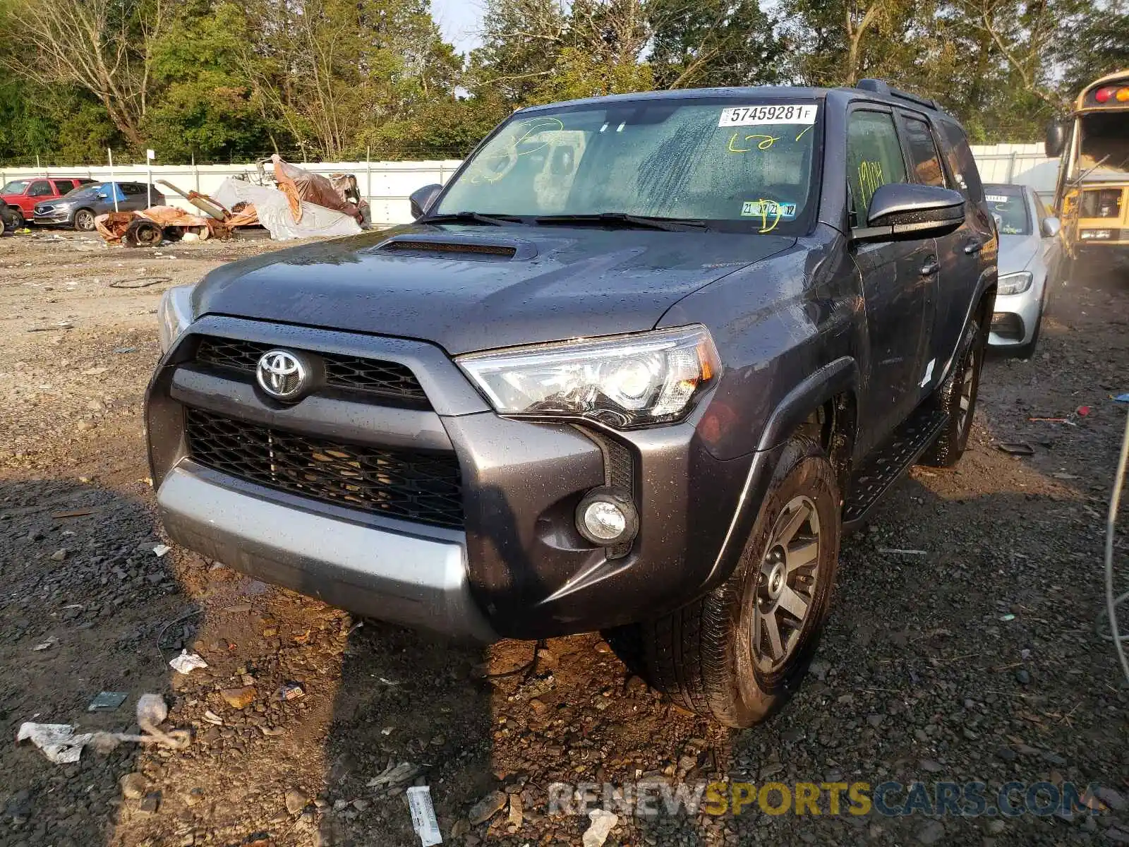 2 Photograph of a damaged car JTEBU5JR8K5737245 TOYOTA 4RUNNER 2019