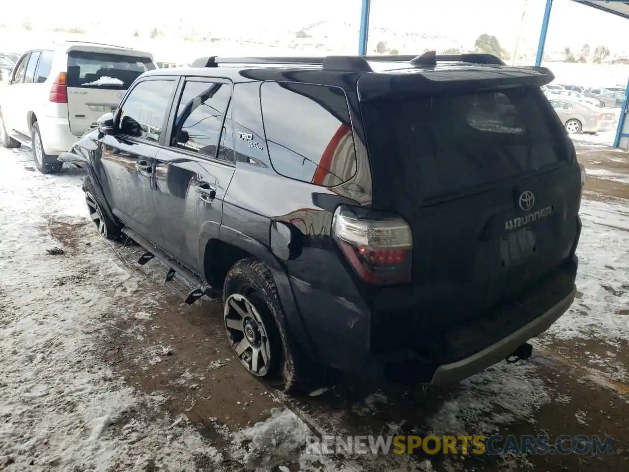 3 Фотография поврежденного автомобиля JTEBU5JR9K5617843 TOYOTA 4RUNNER 2019