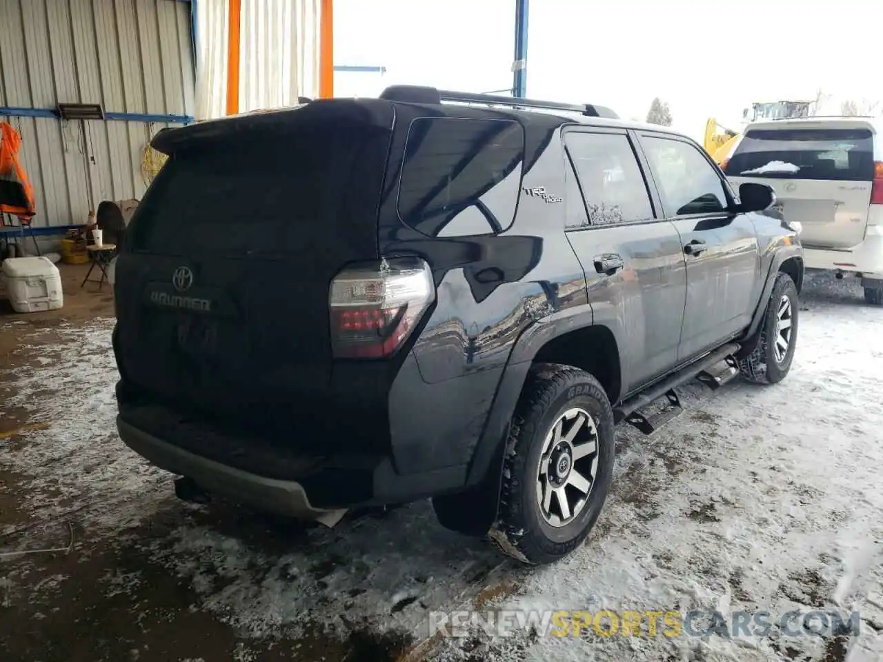 4 Photograph of a damaged car JTEBU5JR9K5617843 TOYOTA 4RUNNER 2019