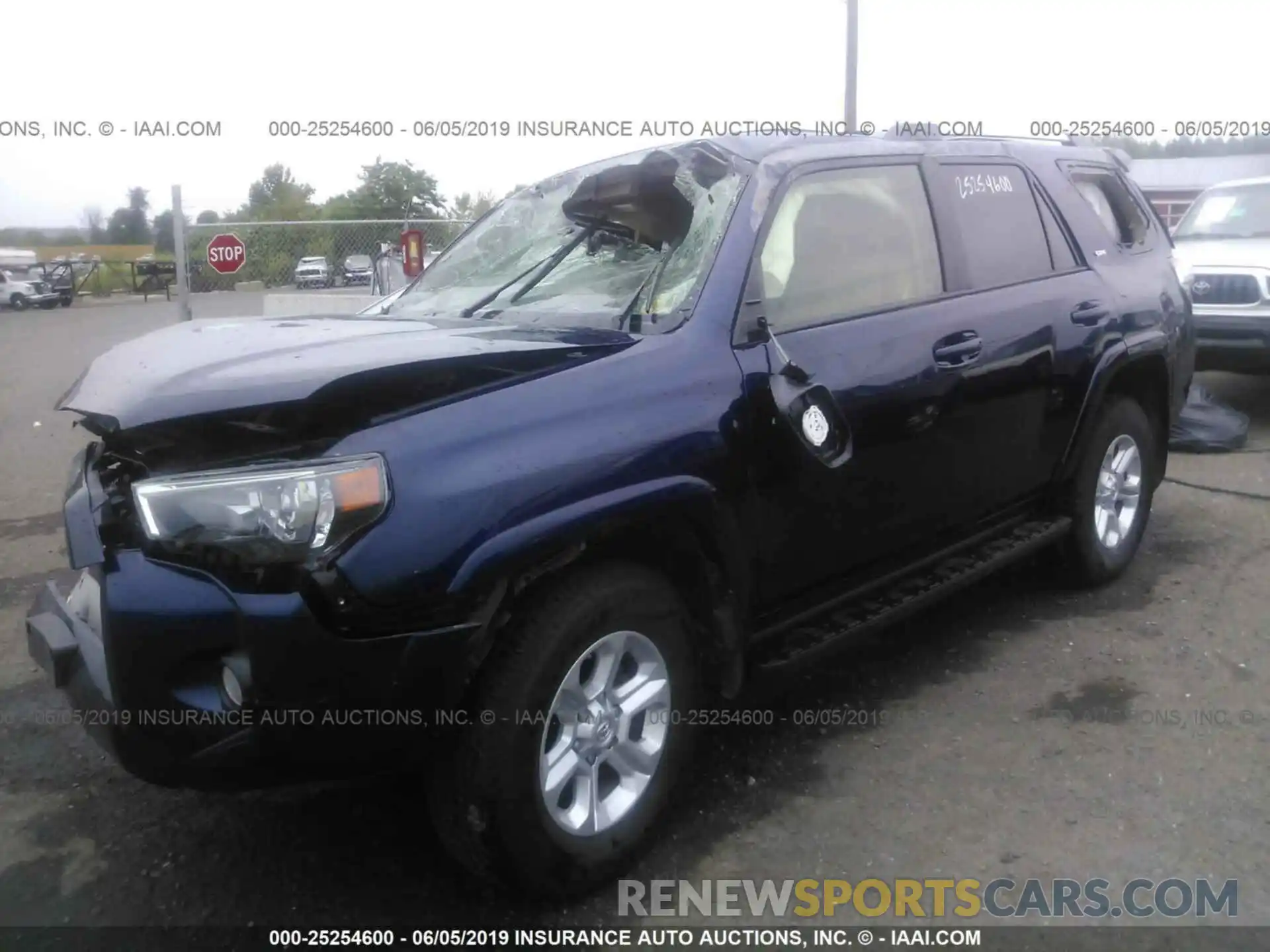 2 Photograph of a damaged car JTEBU5JR9K5618443 TOYOTA 4RUNNER 2019