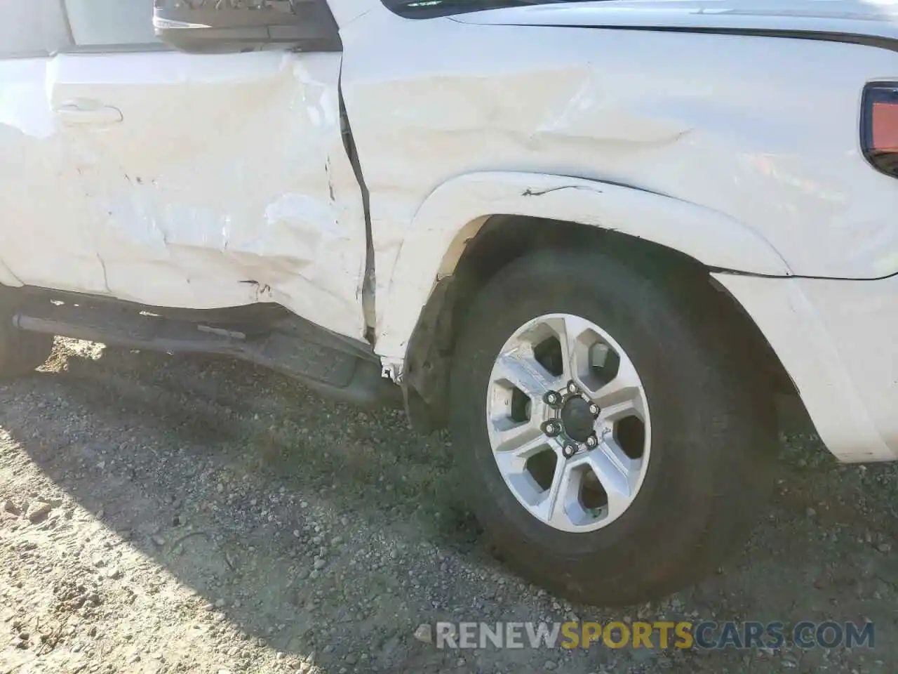 9 Photograph of a damaged car JTEBU5JR9K5623903 TOYOTA 4RUNNER 2019