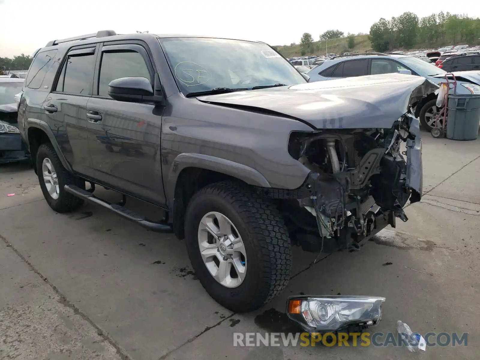 1 Photograph of a damaged car JTEBU5JR9K5625375 TOYOTA 4RUNNER 2019