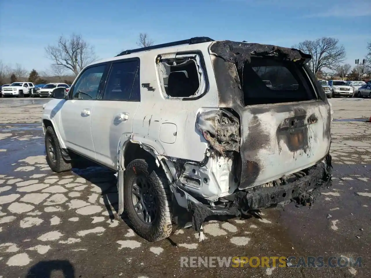 3 Photograph of a damaged car JTEBU5JR9K5627255 TOYOTA 4RUNNER 2019