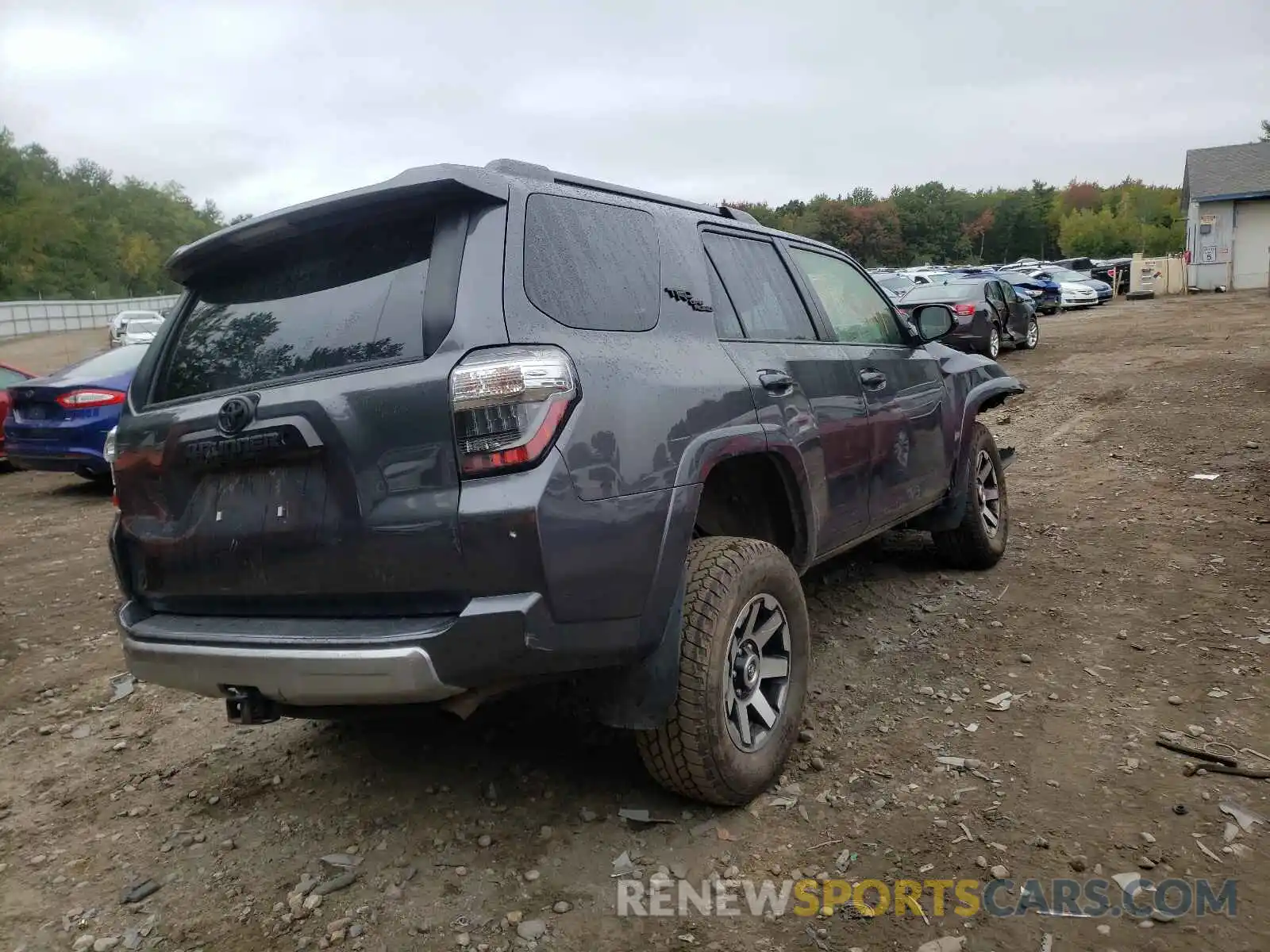 4 Фотография поврежденного автомобиля JTEBU5JR9K5631662 TOYOTA 4RUNNER 2019