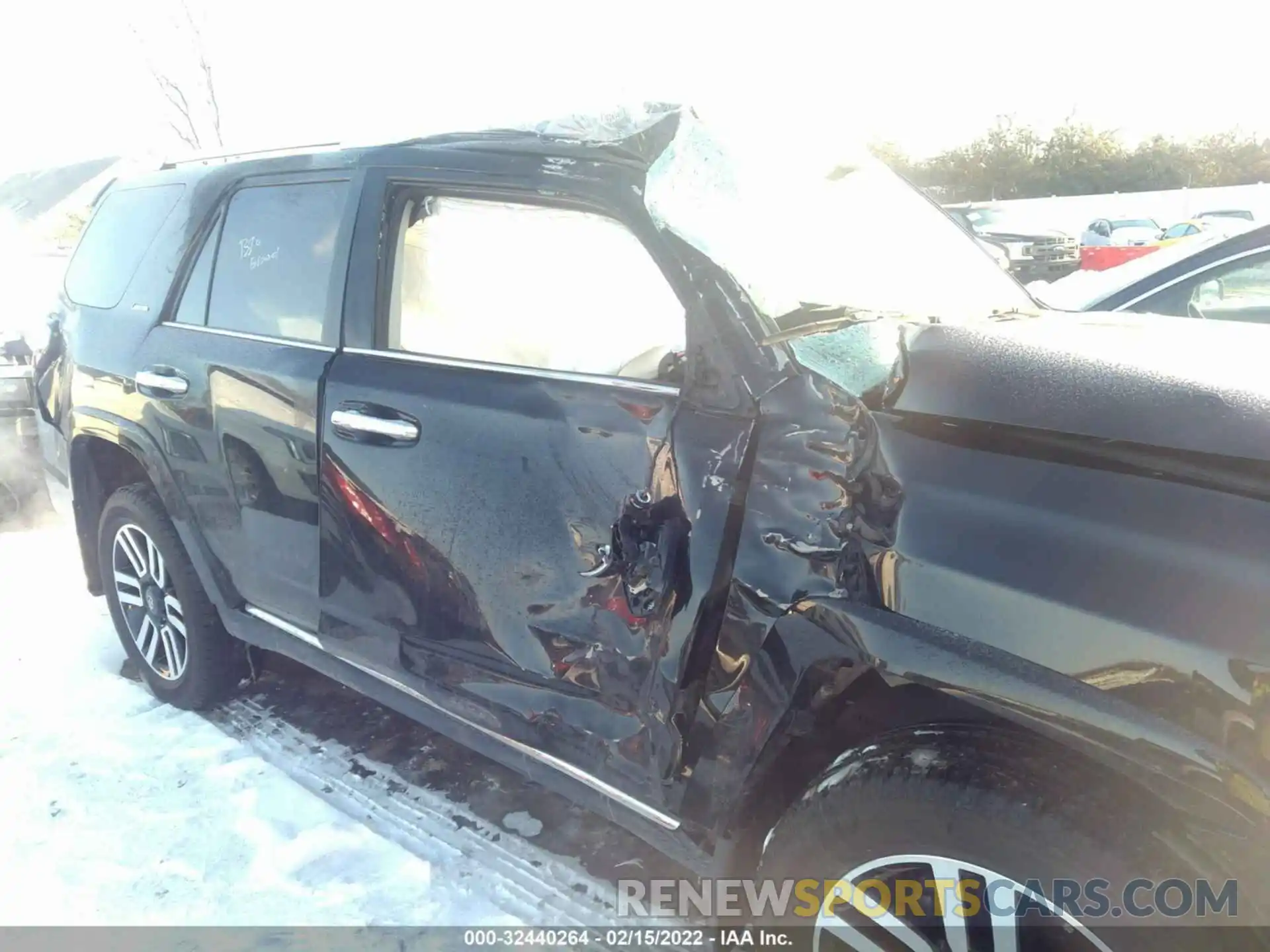 6 Photograph of a damaged car JTEBU5JR9K5632990 TOYOTA 4RUNNER 2019