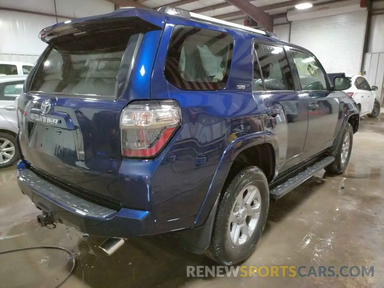 4 Photograph of a damaged car JTEBU5JR9K5634223 TOYOTA 4RUNNER 2019