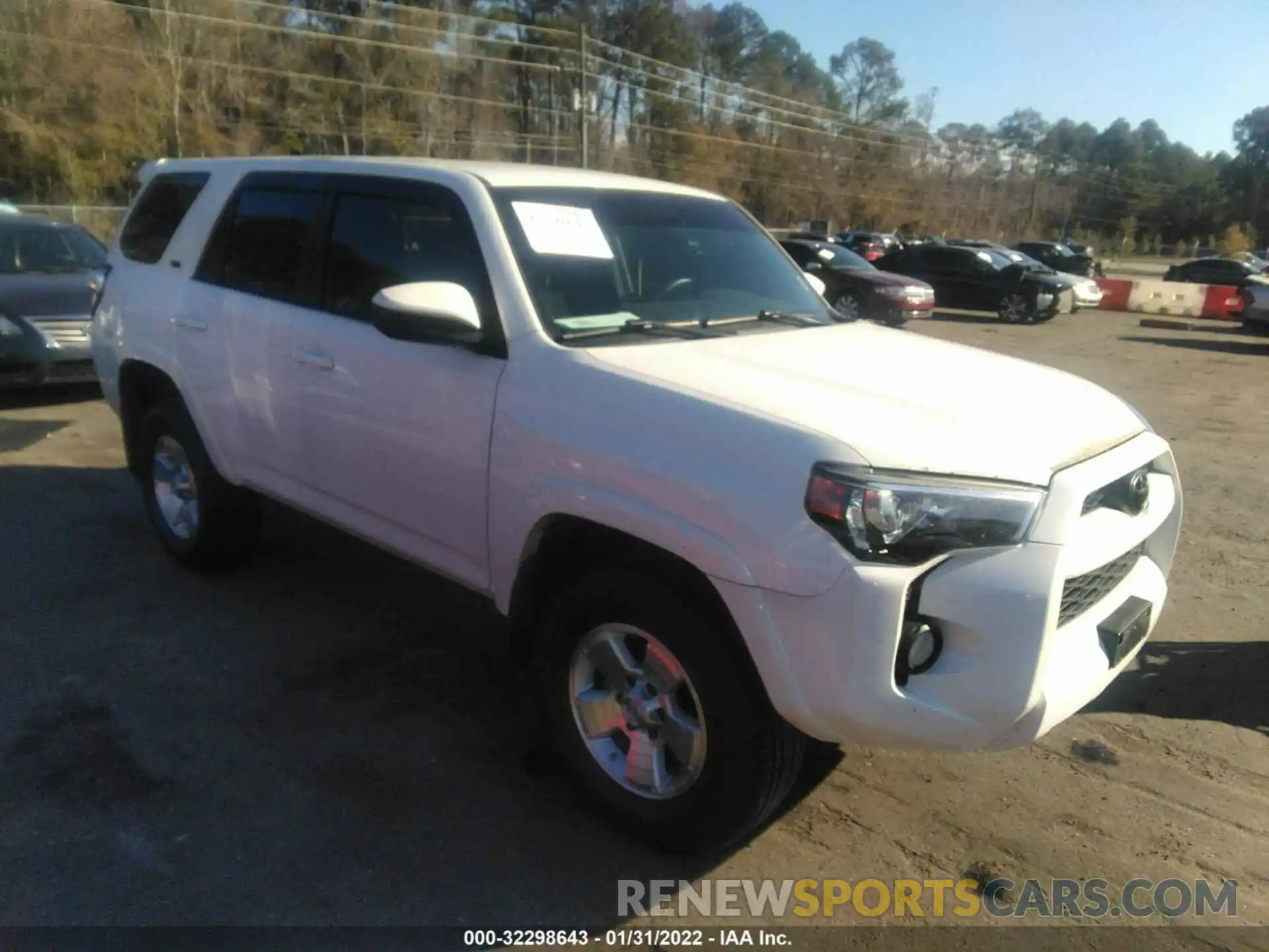 1 Photograph of a damaged car JTEBU5JR9K5634772 TOYOTA 4RUNNER 2019