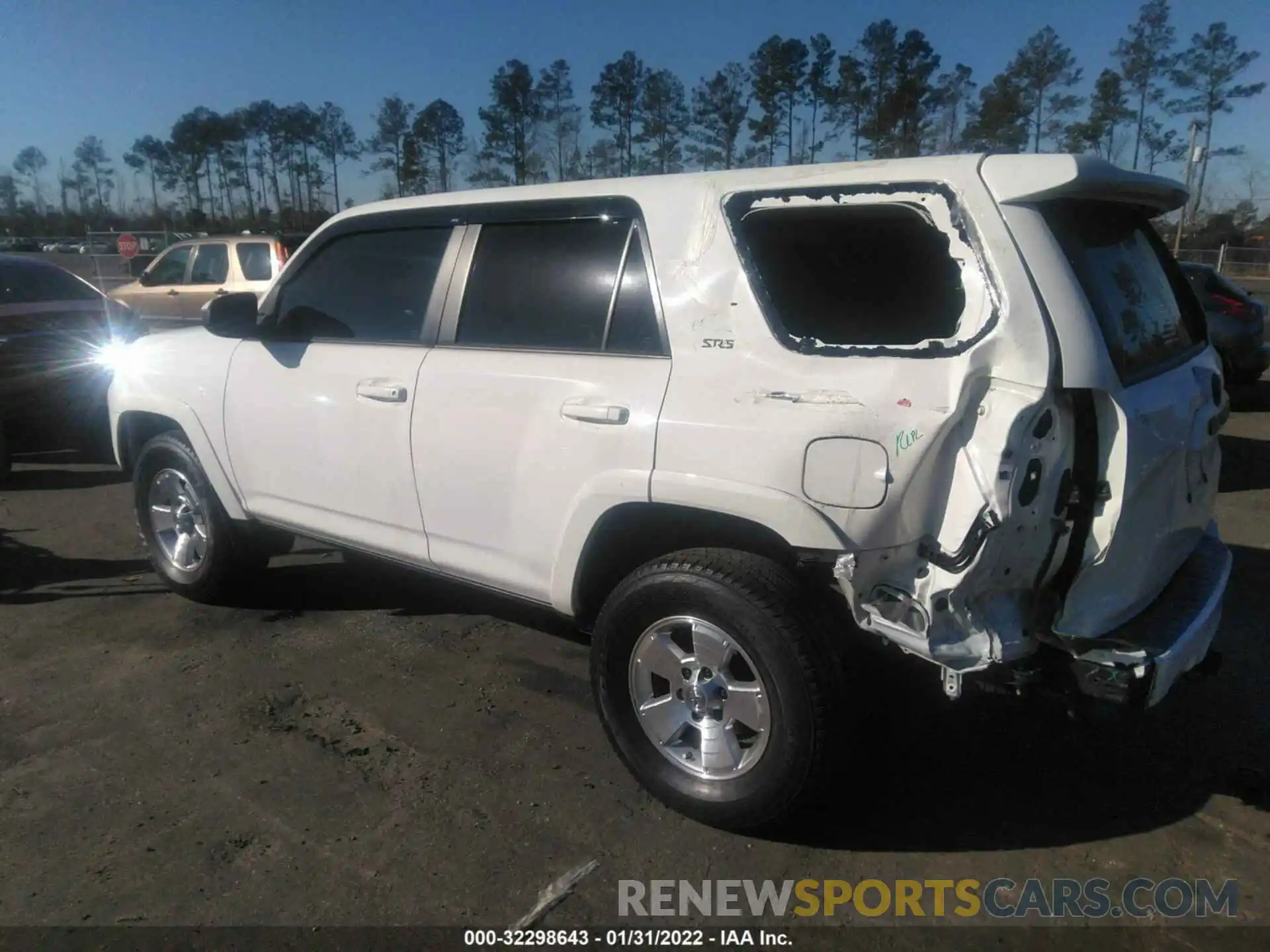 3 Photograph of a damaged car JTEBU5JR9K5634772 TOYOTA 4RUNNER 2019