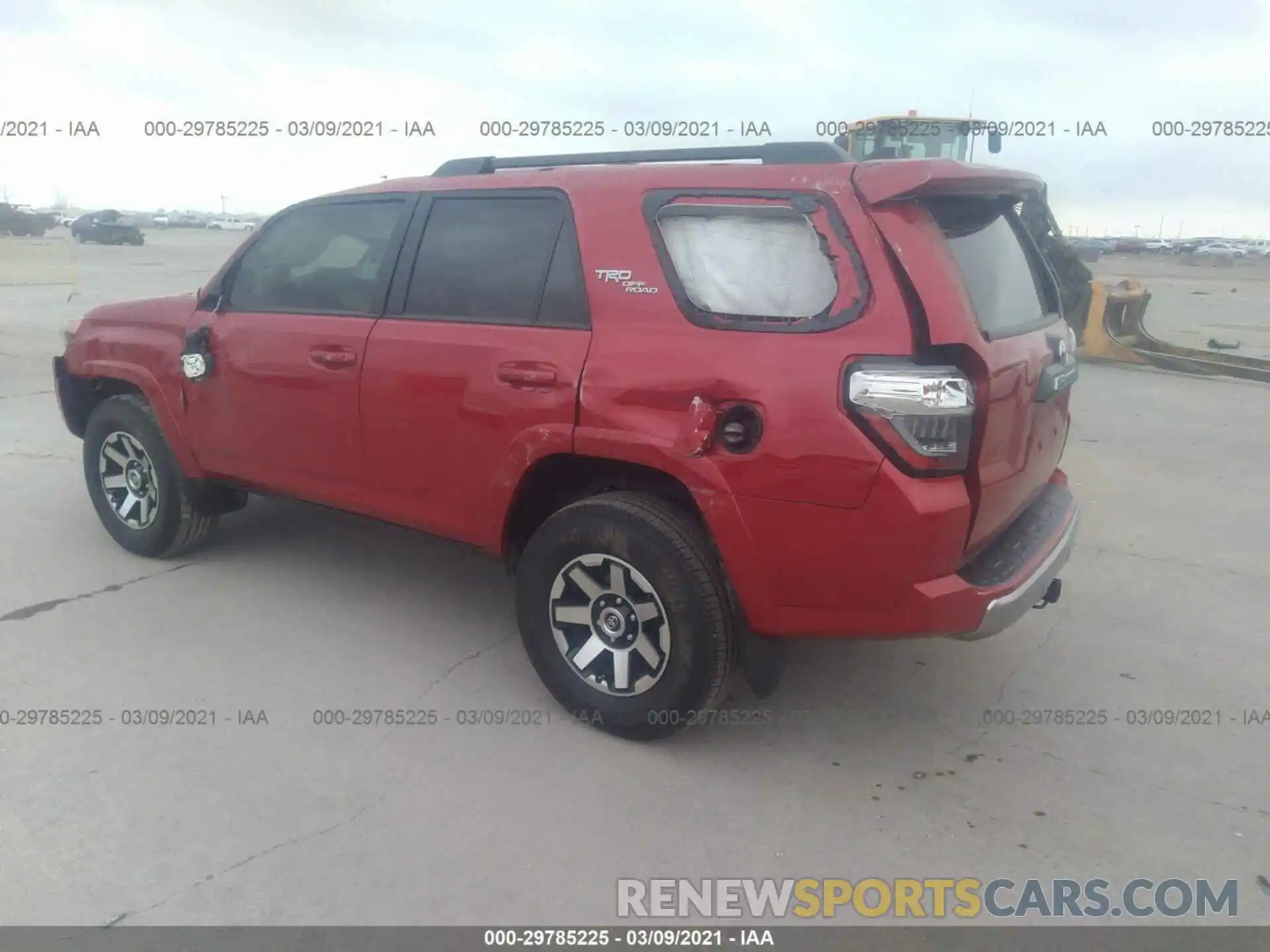 3 Photograph of a damaged car JTEBU5JR9K5637123 TOYOTA 4RUNNER 2019