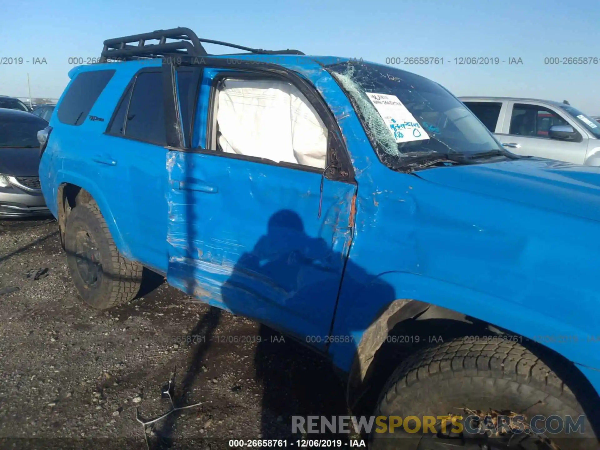 6 Photograph of a damaged car JTEBU5JR9K5638501 TOYOTA 4RUNNER 2019