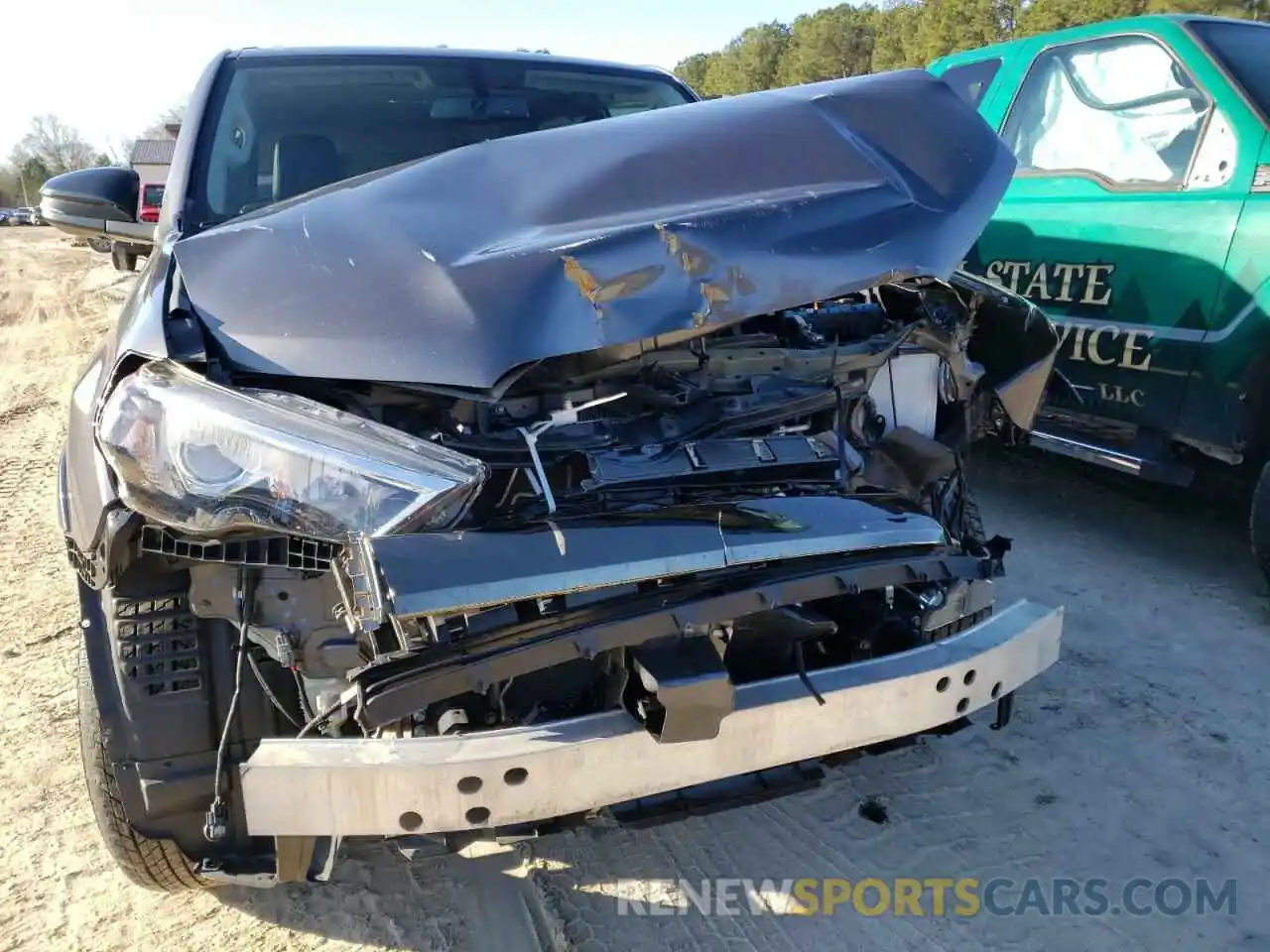 9 Photograph of a damaged car JTEBU5JR9K5642614 TOYOTA 4RUNNER 2019