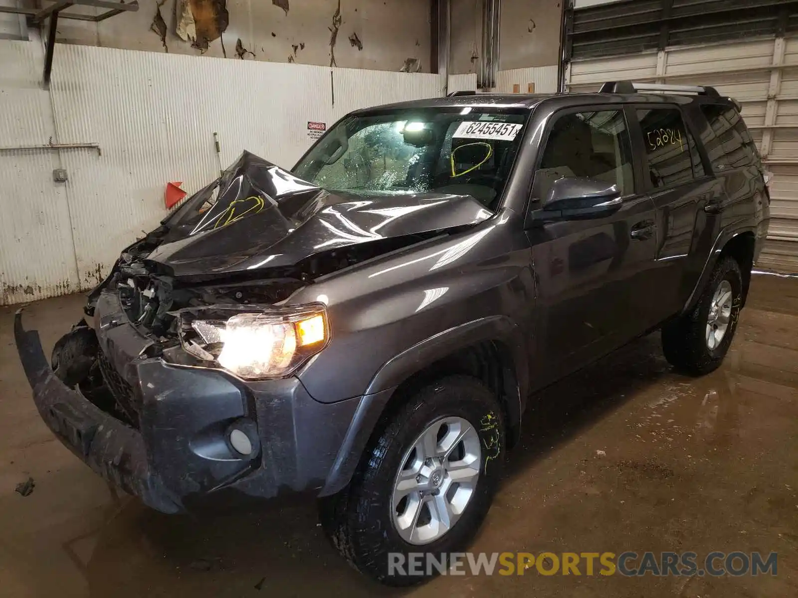 2 Photograph of a damaged car JTEBU5JR9K5643066 TOYOTA 4RUNNER 2019