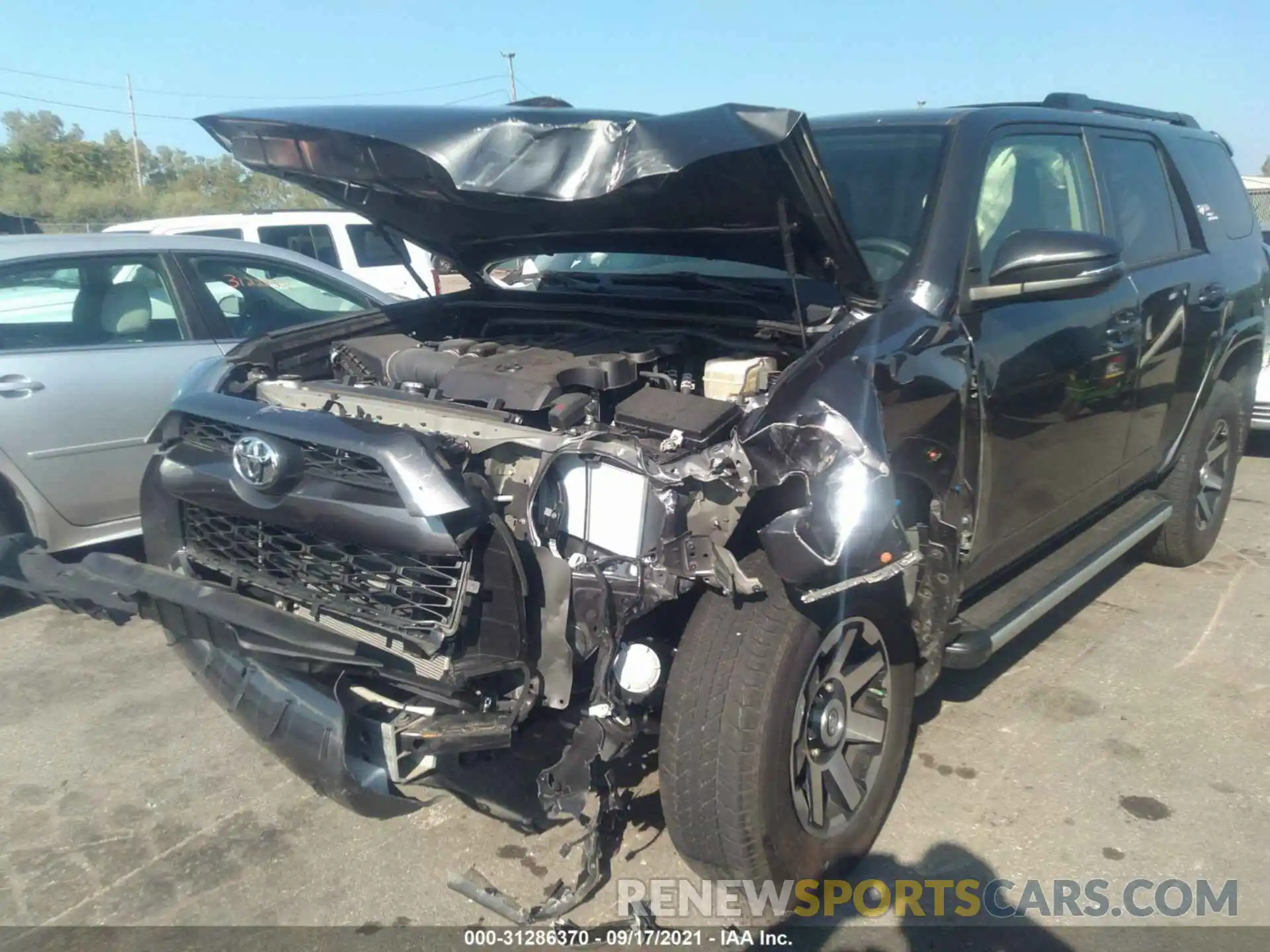 6 Photograph of a damaged car JTEBU5JR9K5645576 TOYOTA 4RUNNER 2019