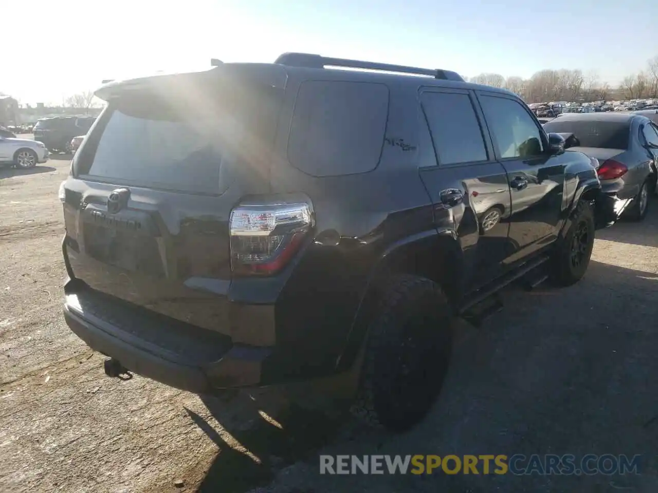 4 Фотография поврежденного автомобиля JTEBU5JR9K5645951 TOYOTA 4RUNNER 2019