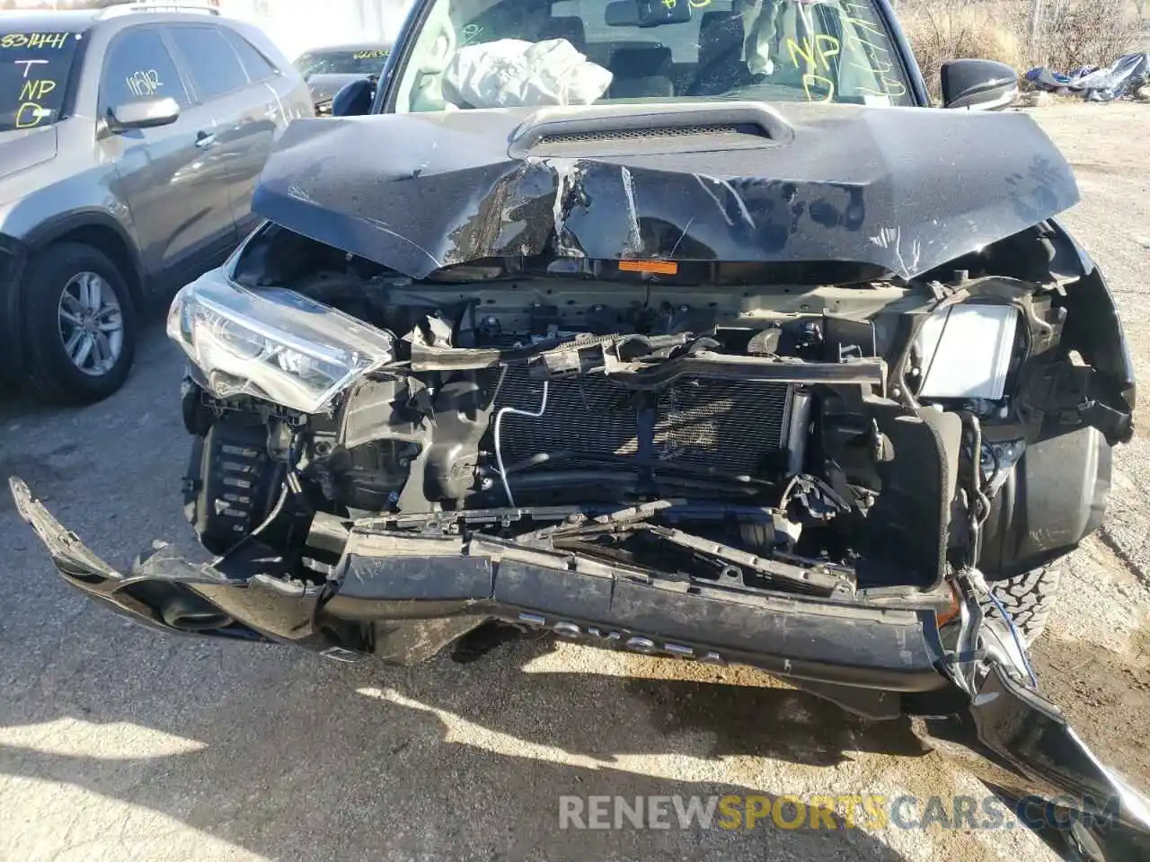 9 Photograph of a damaged car JTEBU5JR9K5645951 TOYOTA 4RUNNER 2019