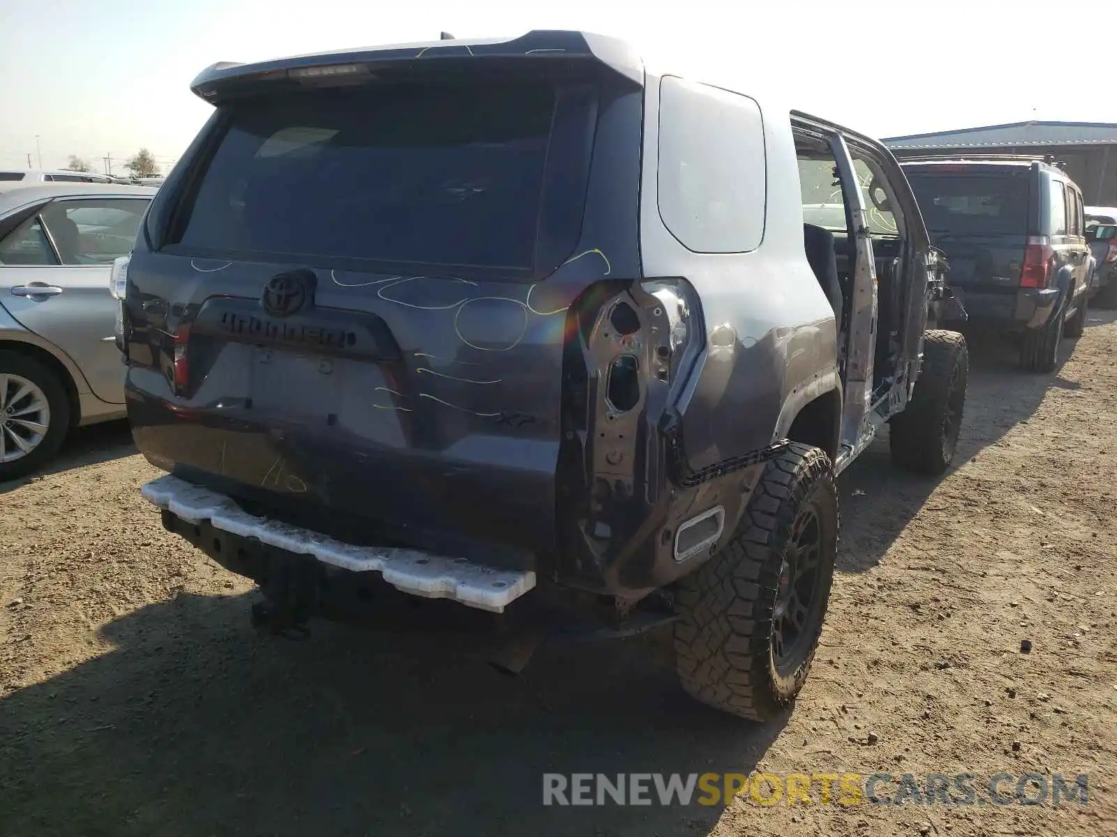 4 Photograph of a damaged car JTEBU5JR9K5646355 TOYOTA 4RUNNER 2019