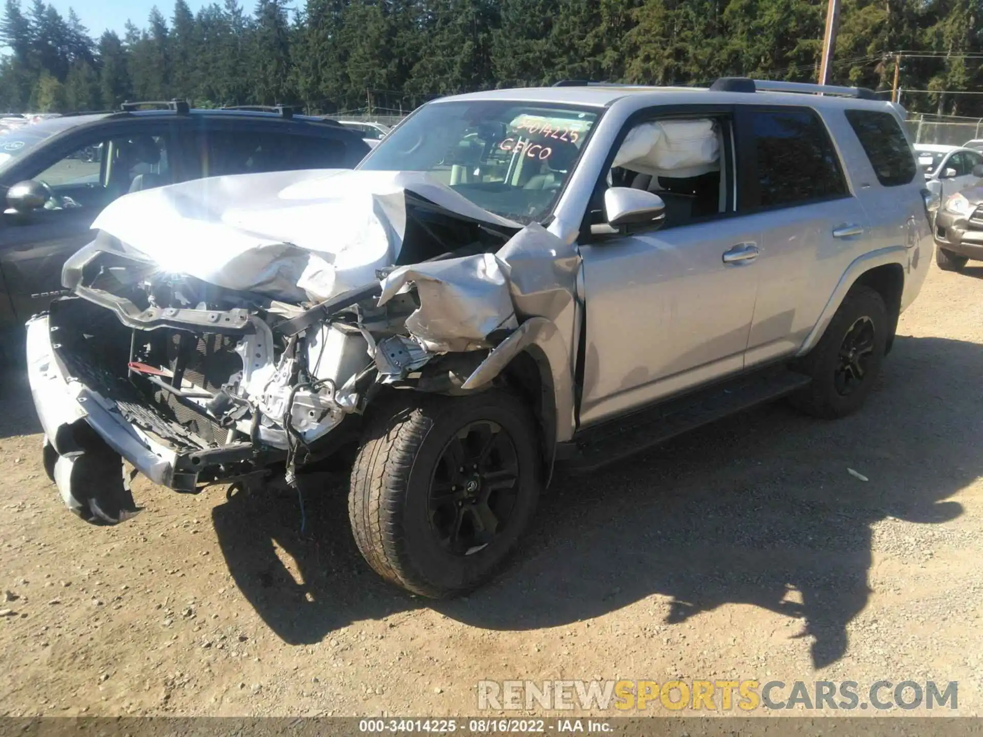 2 Photograph of a damaged car JTEBU5JR9K5650597 TOYOTA 4RUNNER 2019