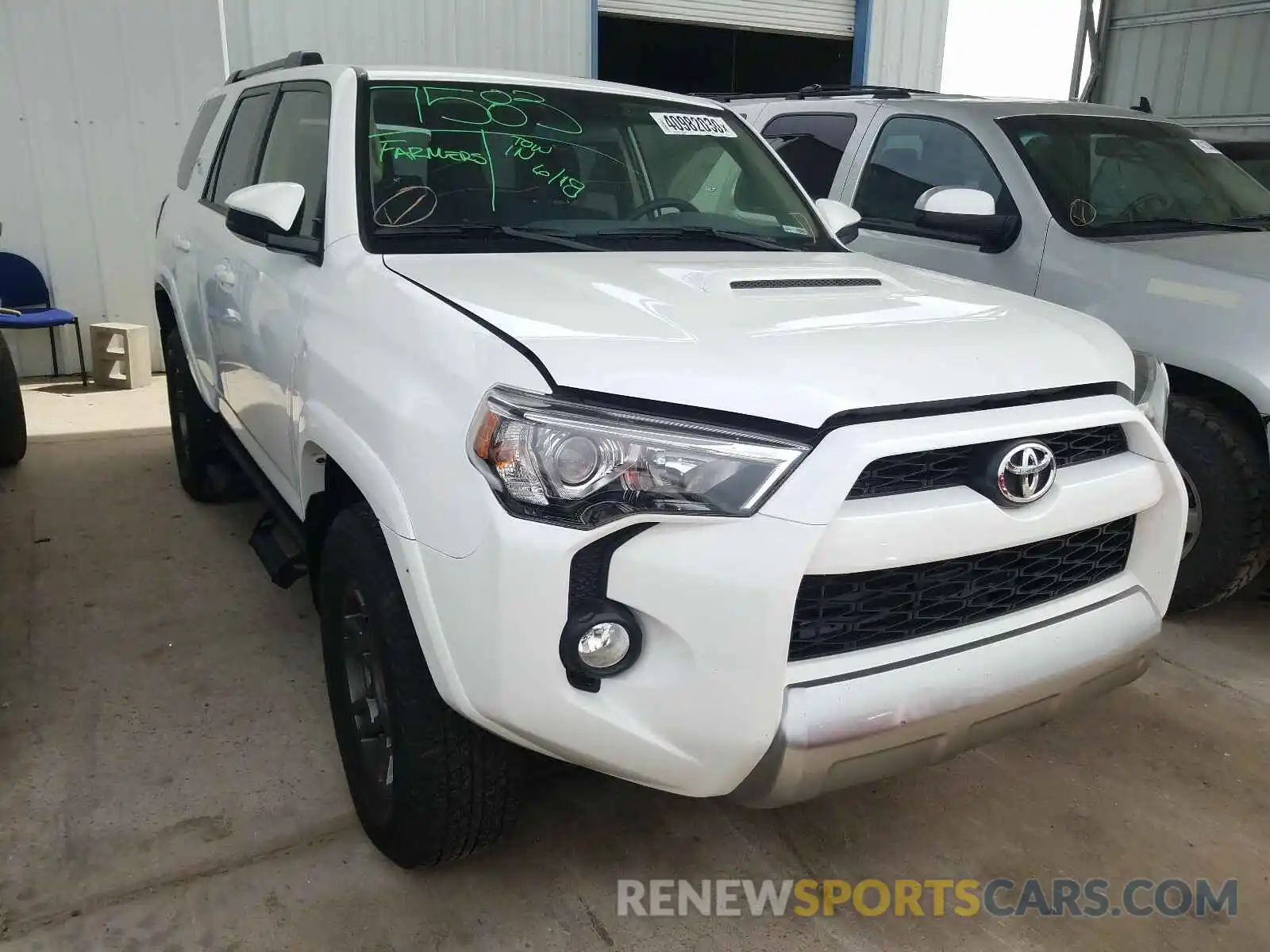 1 Photograph of a damaged car JTEBU5JR9K5651605 TOYOTA 4RUNNER 2019