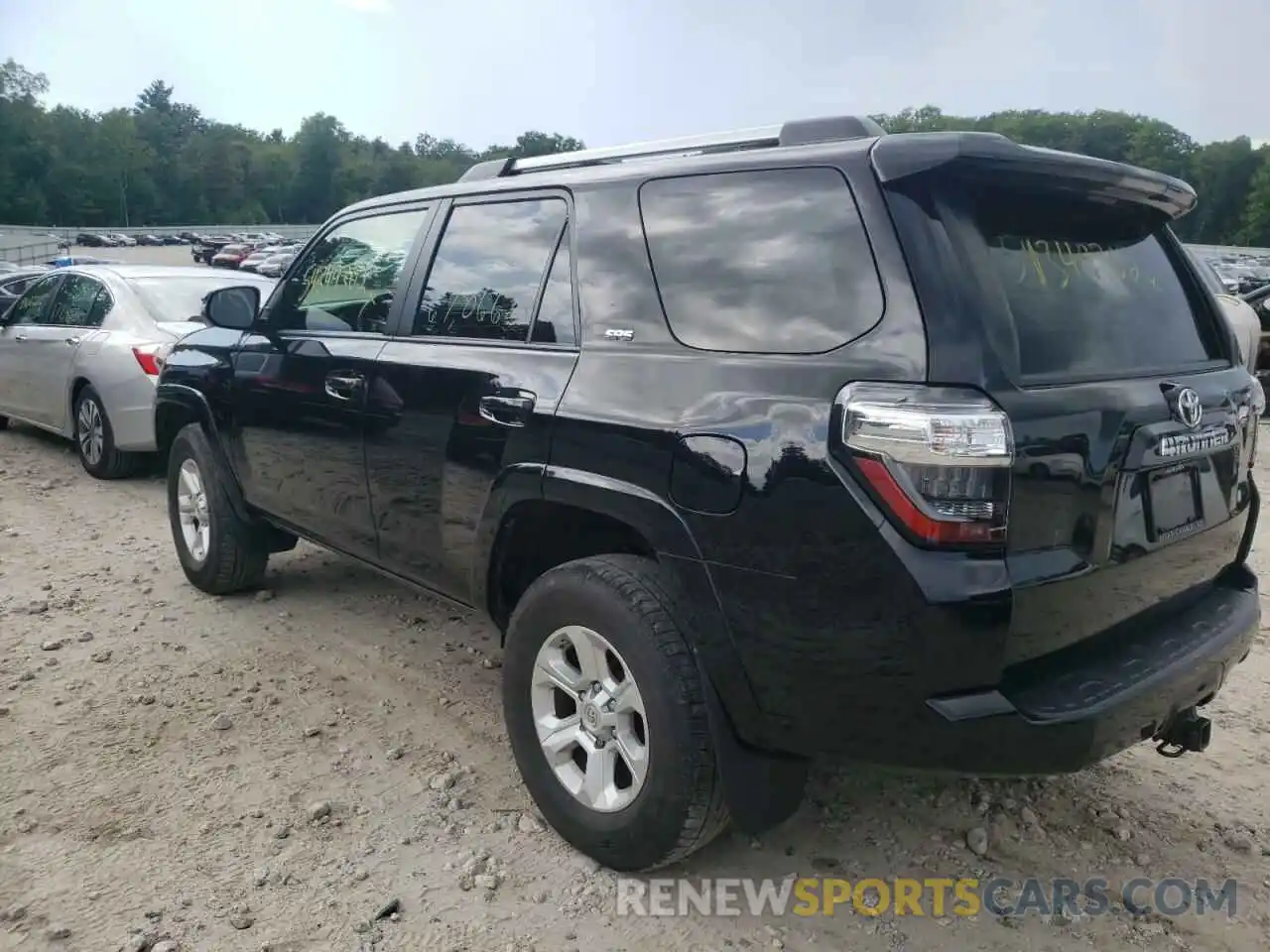 3 Photograph of a damaged car JTEBU5JR9K5654679 TOYOTA 4RUNNER 2019