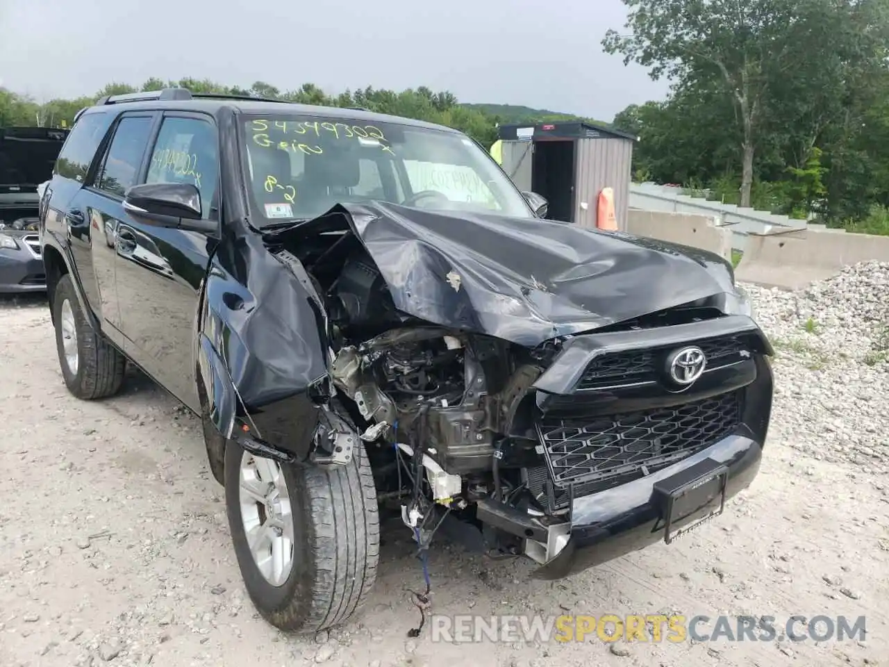 9 Photograph of a damaged car JTEBU5JR9K5654679 TOYOTA 4RUNNER 2019