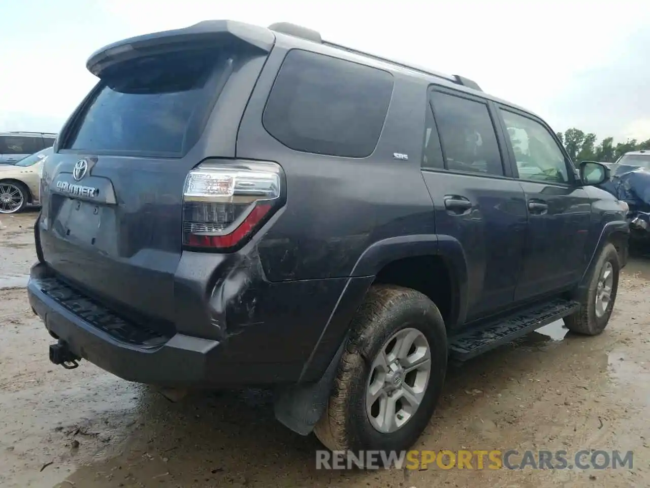 4 Фотография поврежденного автомобиля JTEBU5JR9K5657484 TOYOTA 4RUNNER 2019