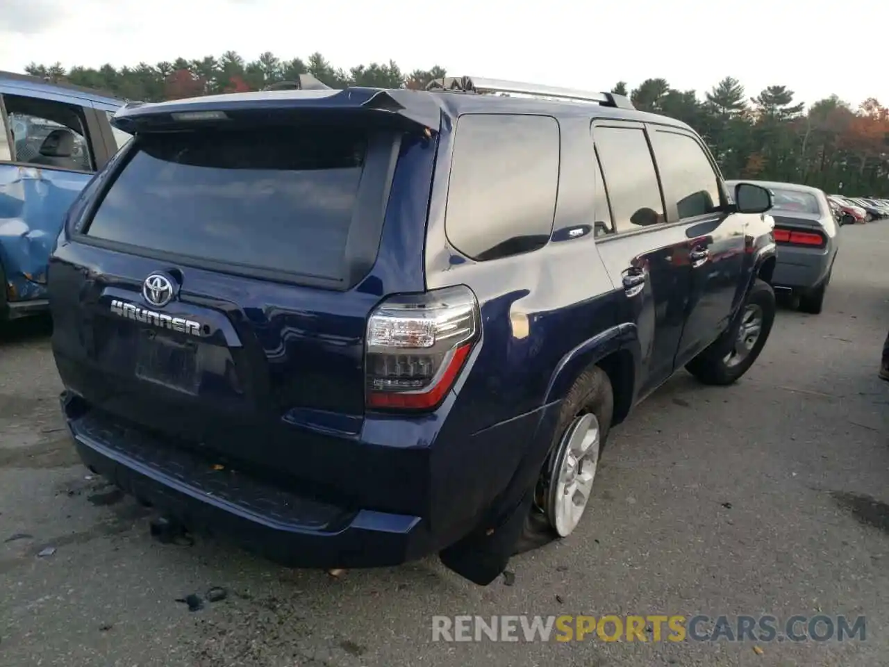 4 Photograph of a damaged car JTEBU5JR9K5658411 TOYOTA 4RUNNER 2019