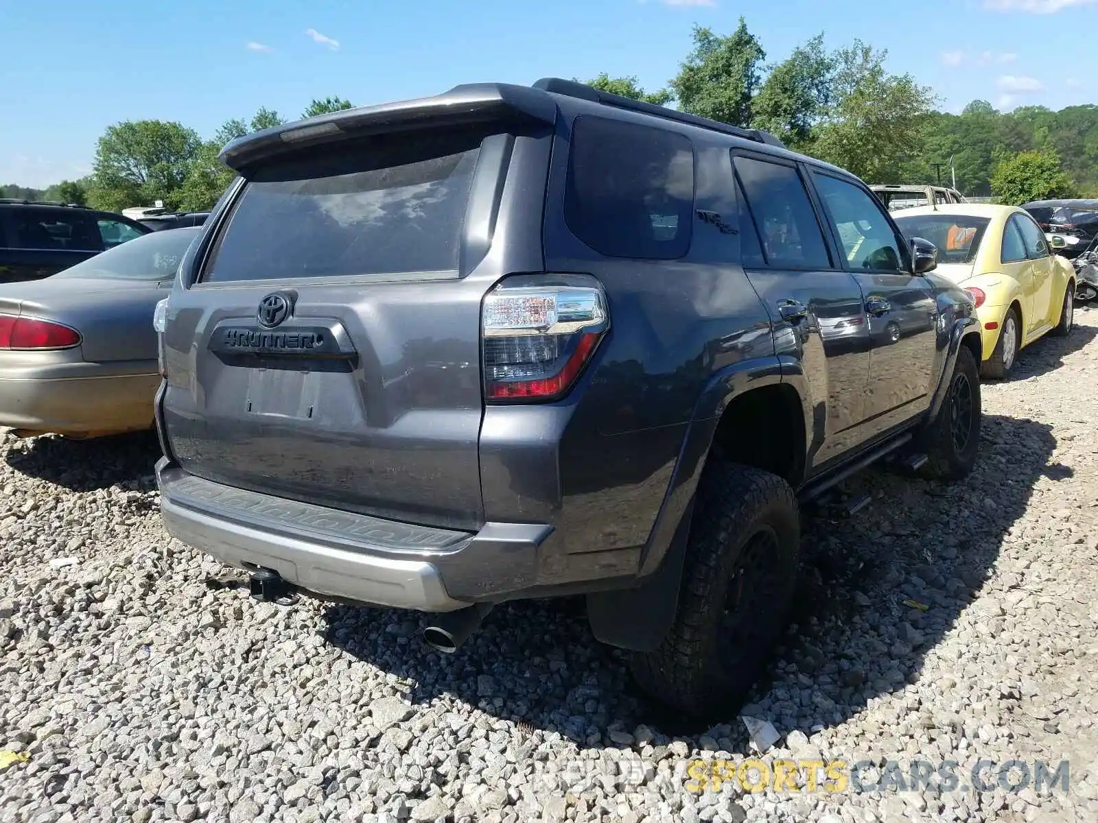 4 Фотография поврежденного автомобиля JTEBU5JR9K5662622 TOYOTA 4RUNNER 2019