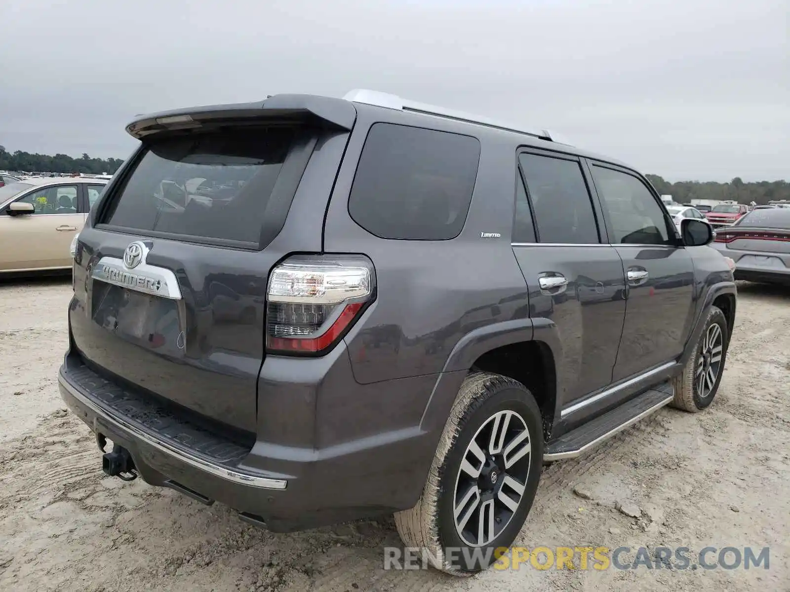 4 Фотография поврежденного автомобиля JTEBU5JR9K5663236 TOYOTA 4RUNNER 2019