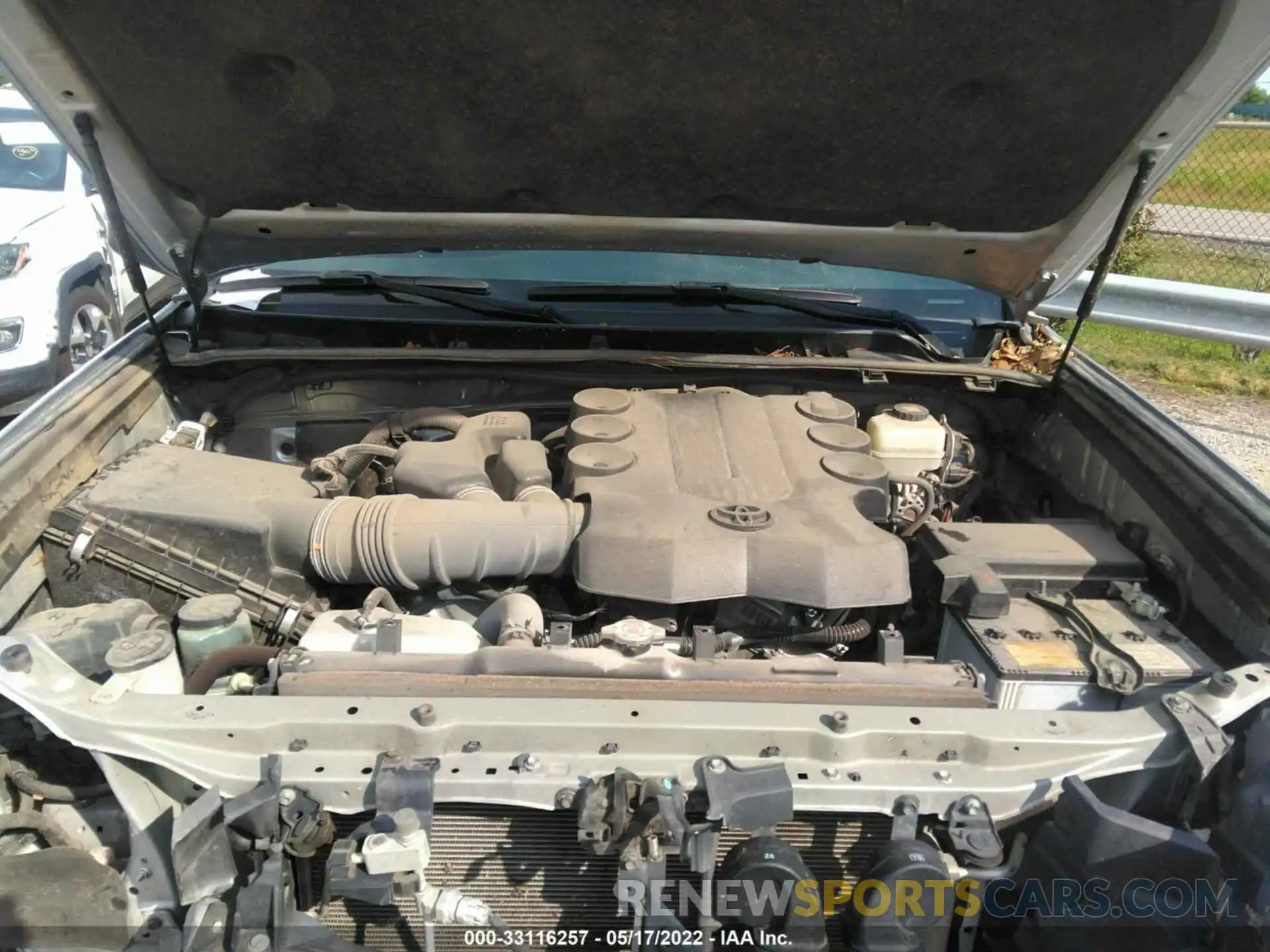 10 Photograph of a damaged car JTEBU5JR9K5663284 TOYOTA 4RUNNER 2019