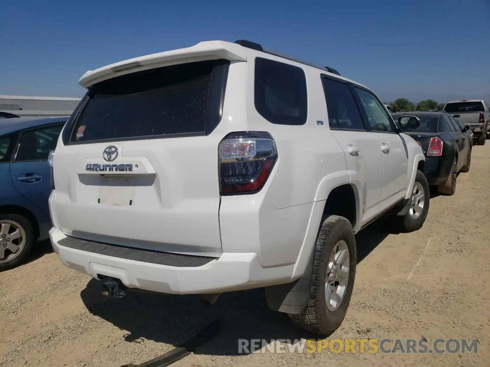 4 Photograph of a damaged car JTEBU5JR9K5664516 TOYOTA 4RUNNER 2019