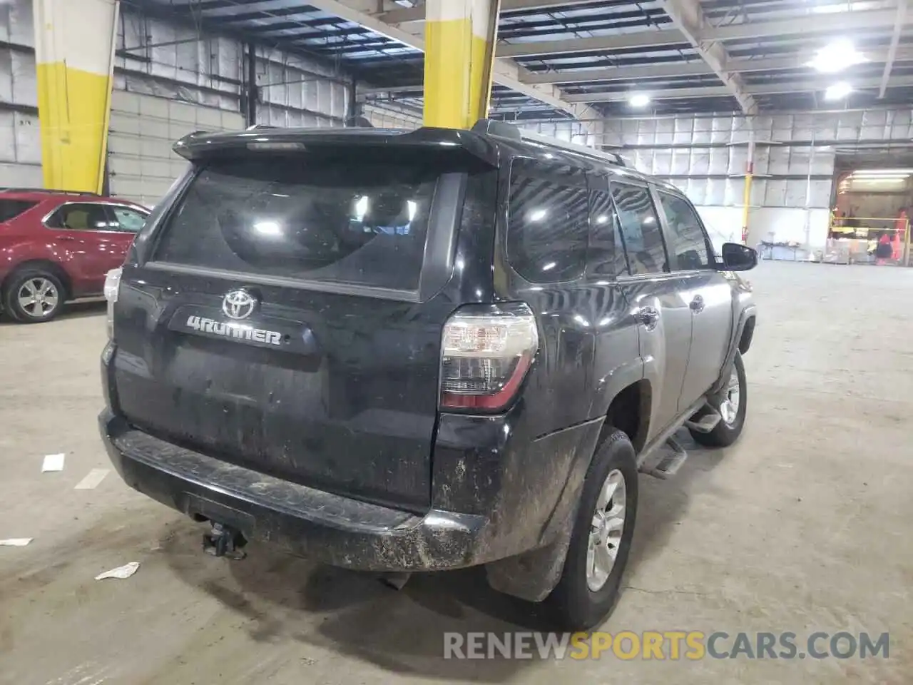 4 Photograph of a damaged car JTEBU5JR9K5666394 TOYOTA 4RUNNER 2019