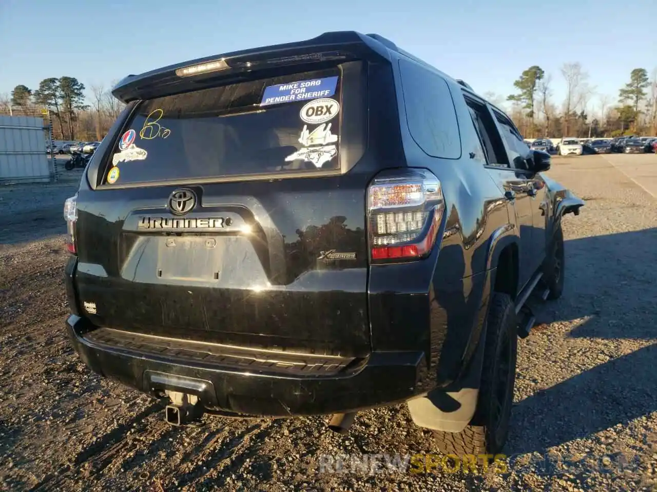 4 Фотография поврежденного автомобиля JTEBU5JR9K5667903 TOYOTA 4RUNNER 2019