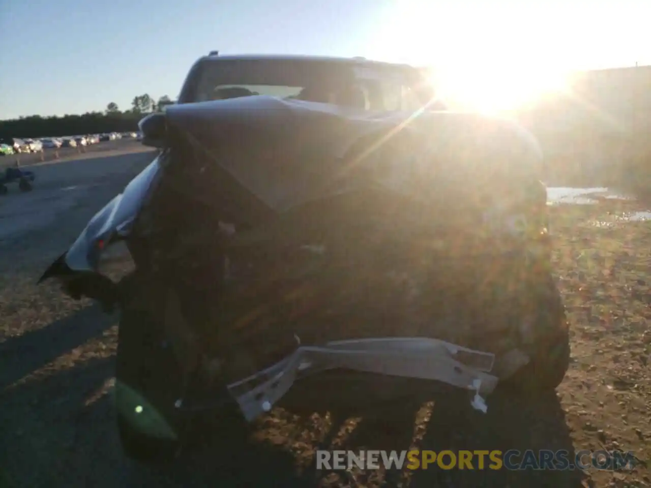 9 Photograph of a damaged car JTEBU5JR9K5667903 TOYOTA 4RUNNER 2019