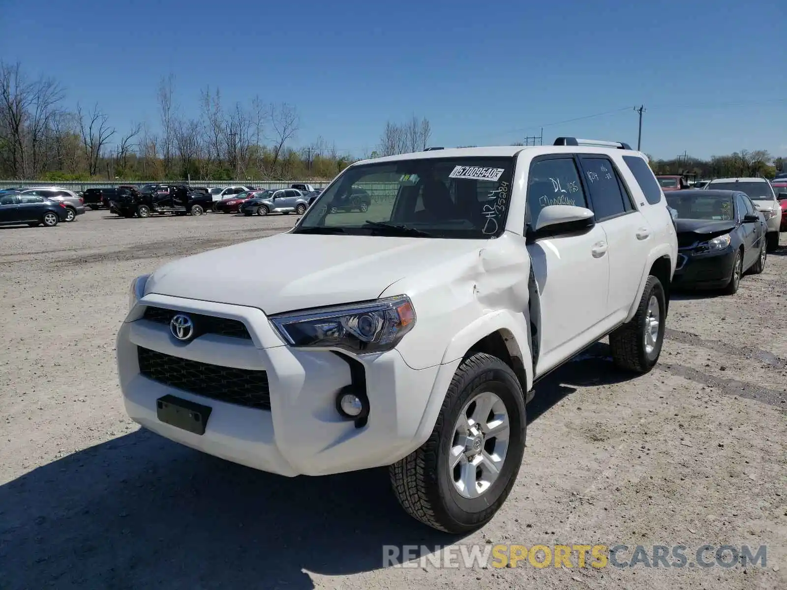 2 Фотография поврежденного автомобиля JTEBU5JR9K5671952 TOYOTA 4RUNNER 2019