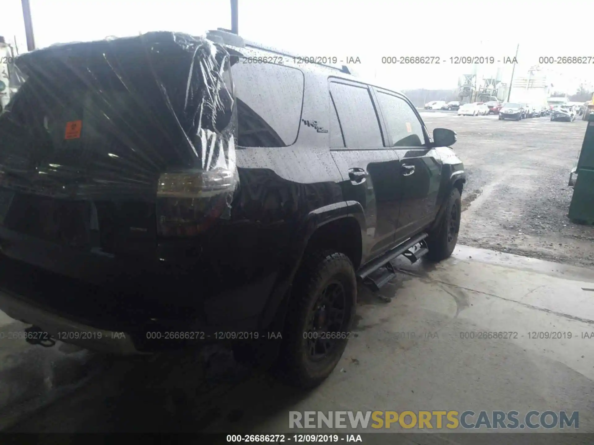 4 Photograph of a damaged car JTEBU5JR9K5672972 TOYOTA 4RUNNER 2019