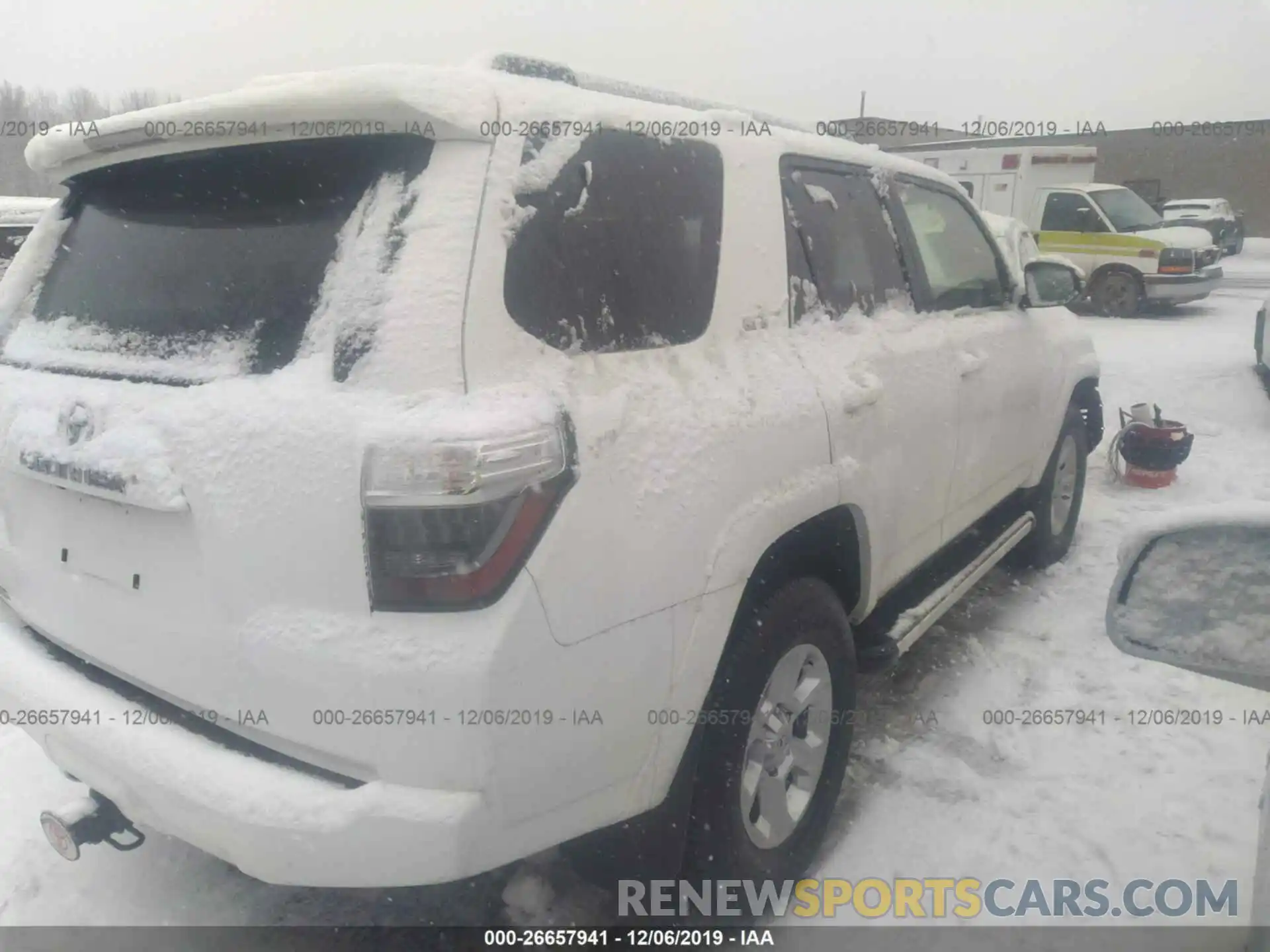 4 Photograph of a damaged car JTEBU5JR9K5672986 TOYOTA 4RUNNER 2019