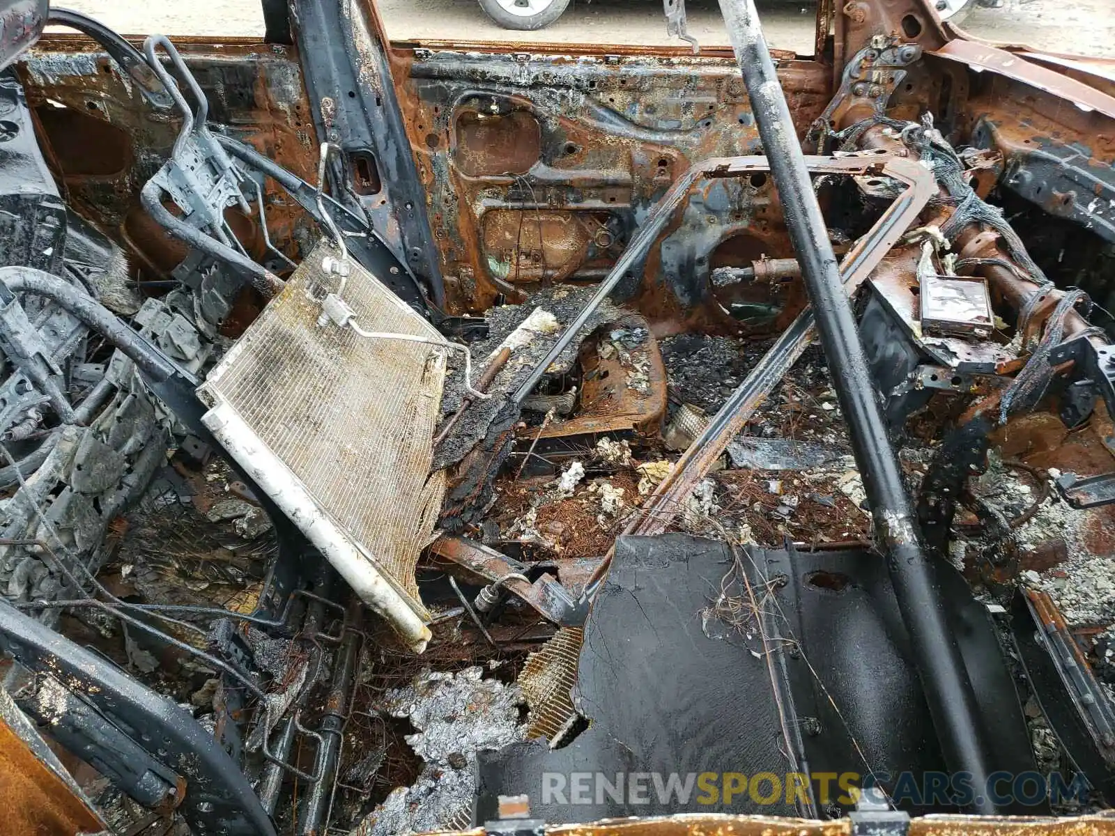 5 Фотография поврежденного автомобиля JTEBU5JR9K5673782 TOYOTA 4RUNNER 2019