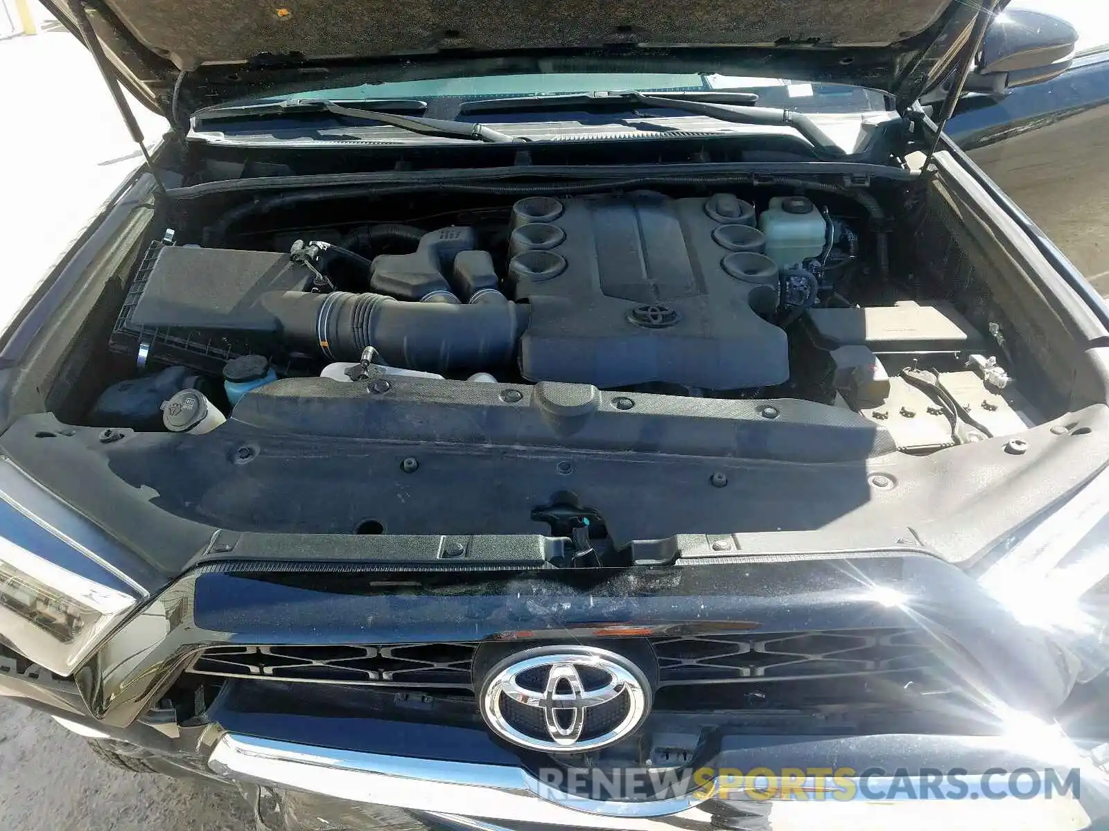 7 Photograph of a damaged car JTEBU5JR9K5674656 TOYOTA 4RUNNER 2019