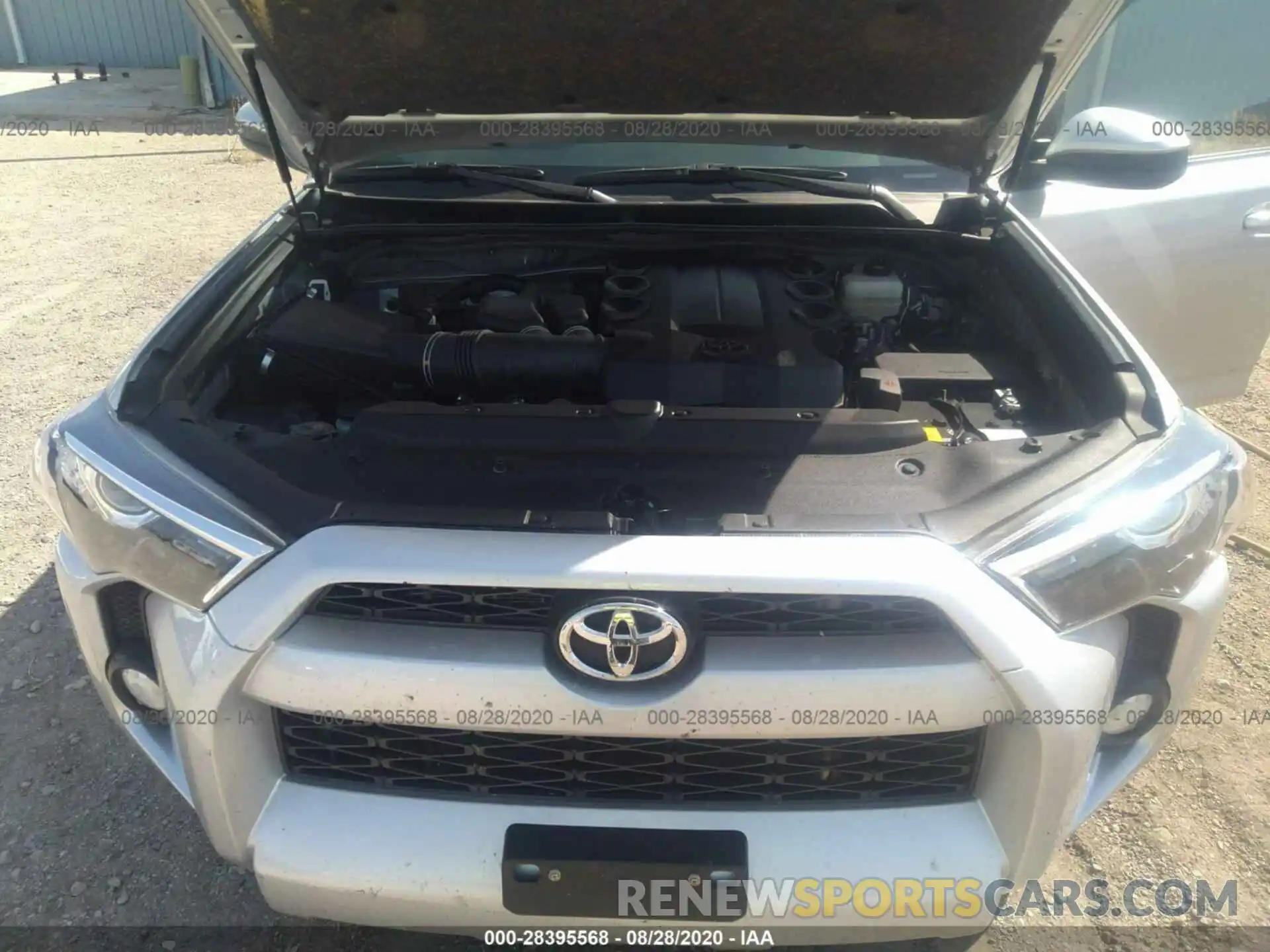 10 Photograph of a damaged car JTEBU5JR9K5678903 TOYOTA 4RUNNER 2019