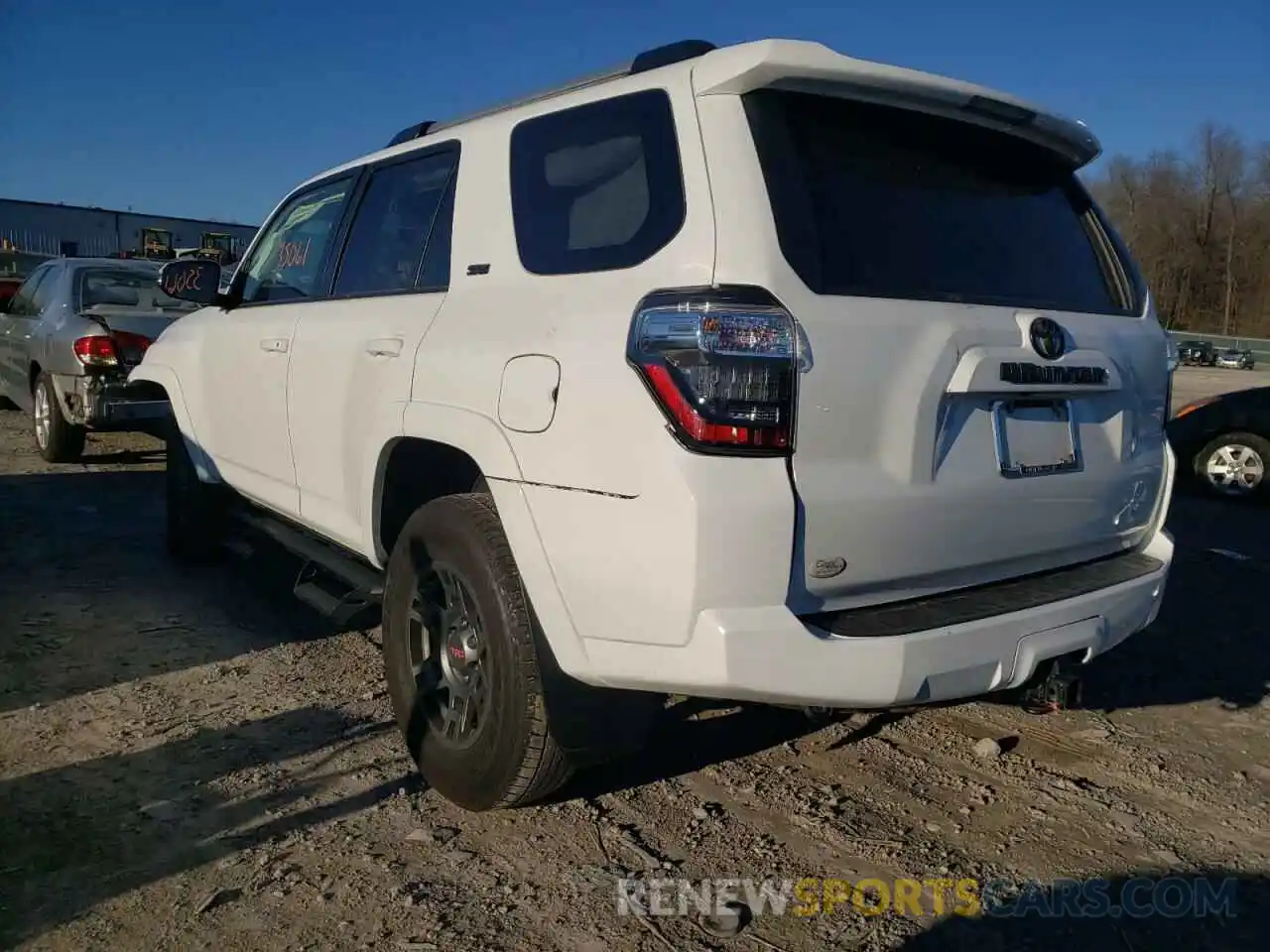 3 Photograph of a damaged car JTEBU5JR9K5686175 TOYOTA 4RUNNER 2019